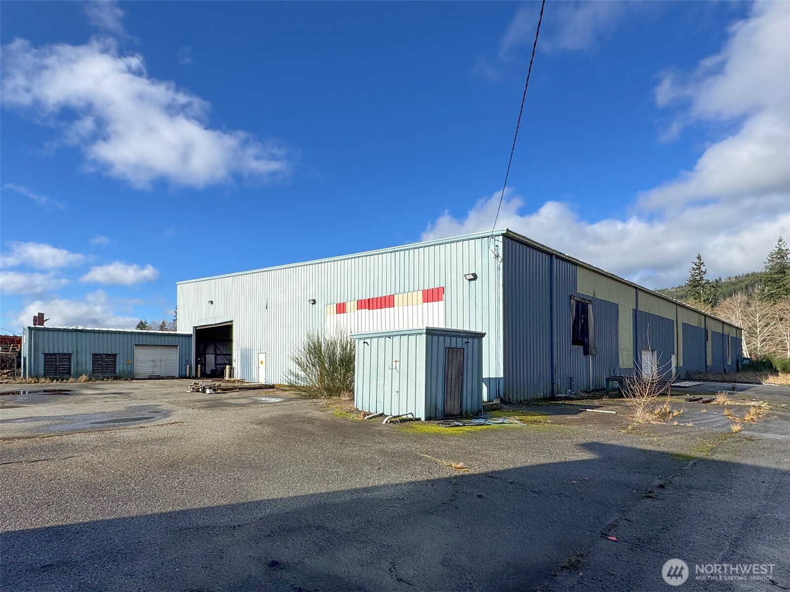 200659 Highway 101 Property Photo 11