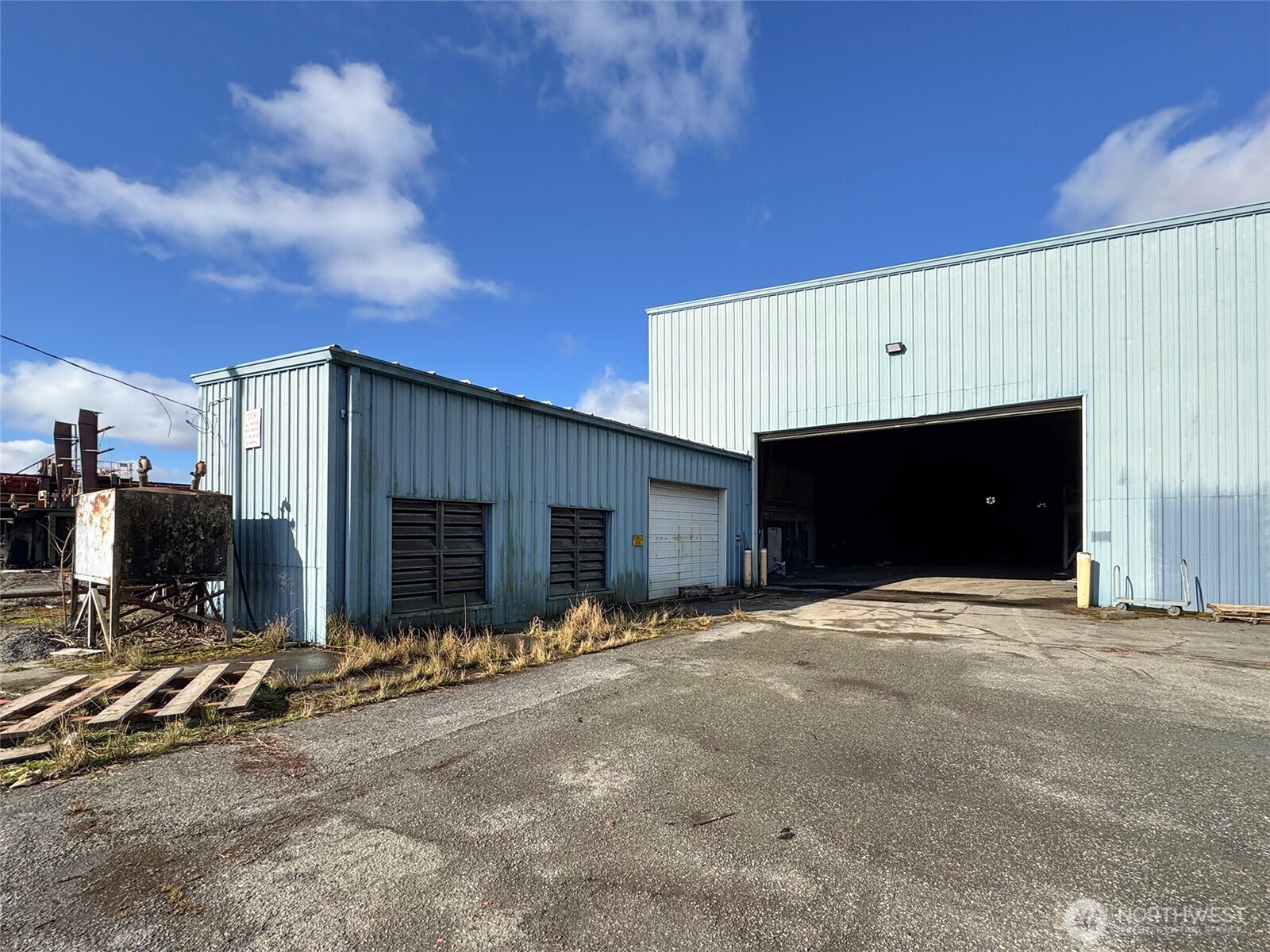 200659 Highway 101 Property Photo 13