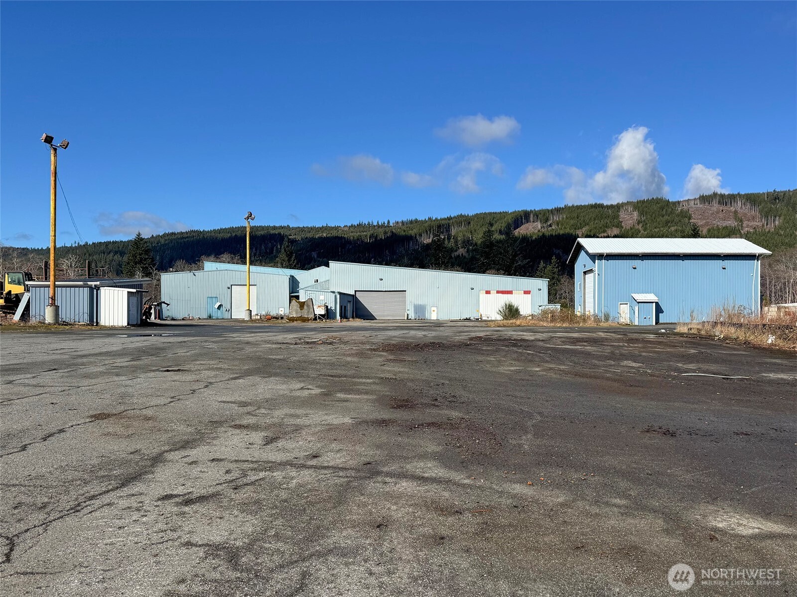 200659 Highway 101 Property Photo 40