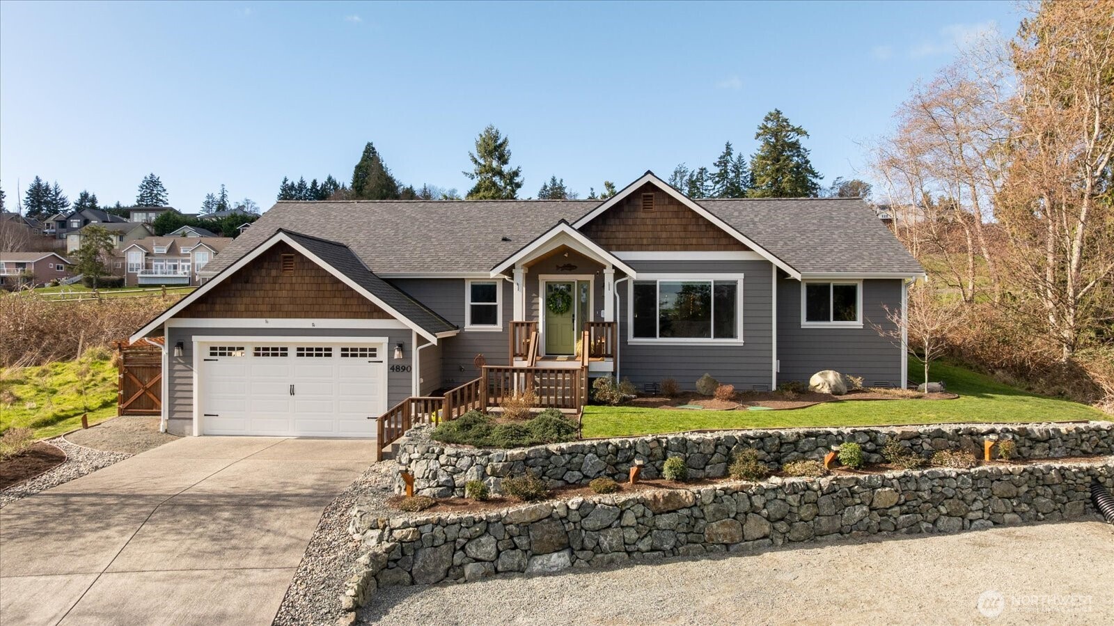 4890 Haines Road Property Photo 1