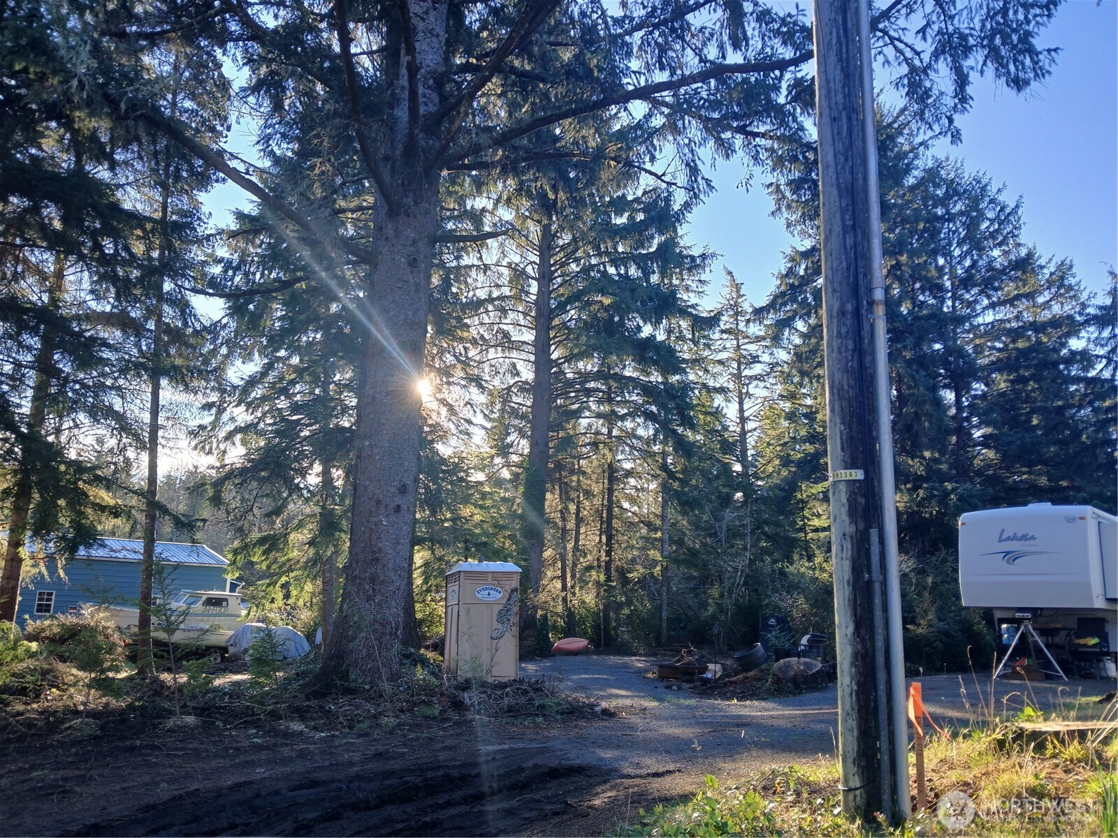 1920 208th Place Property Photo 6