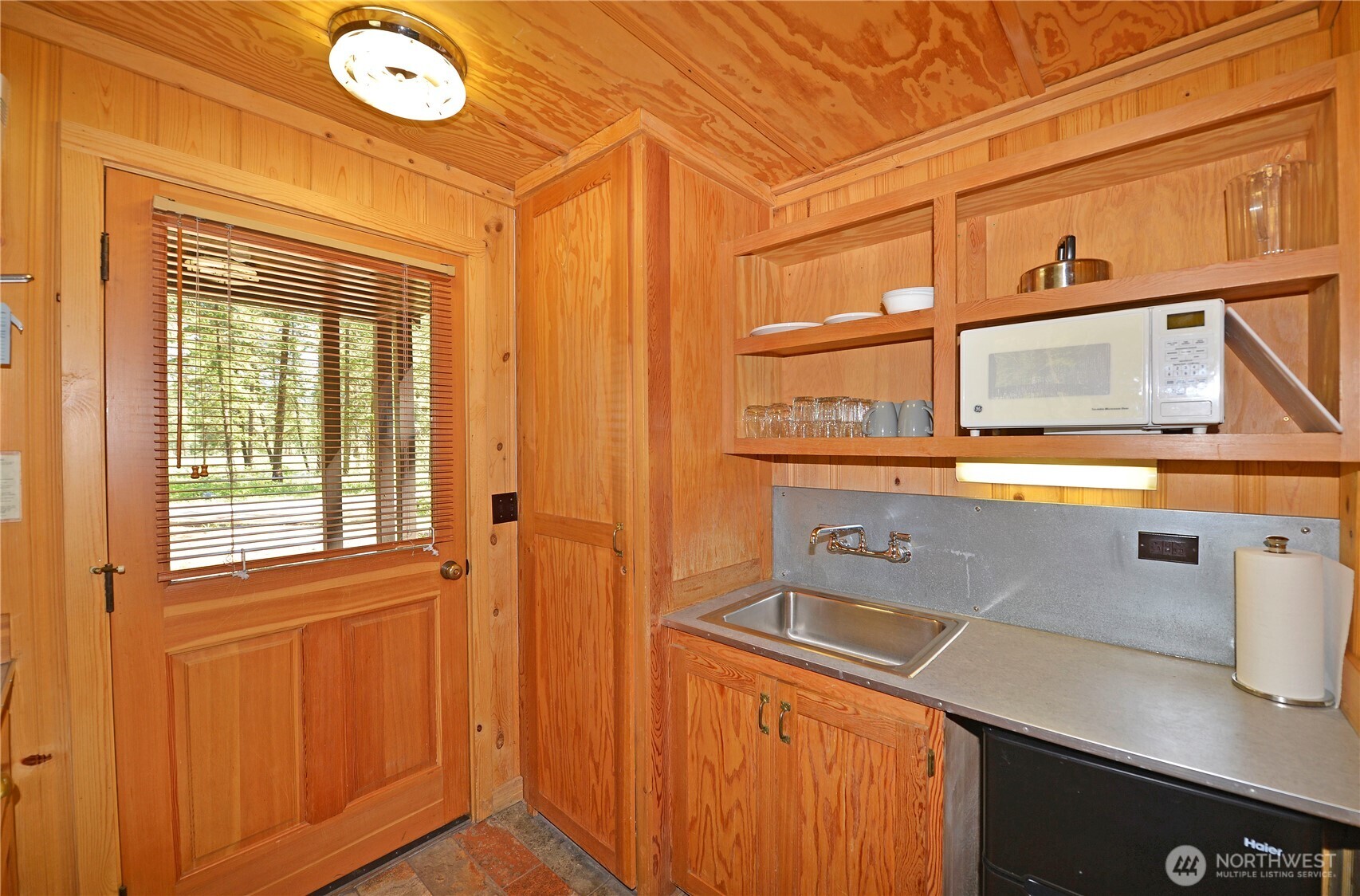 17798 A Hwy 20 C-6 Property Photo 9