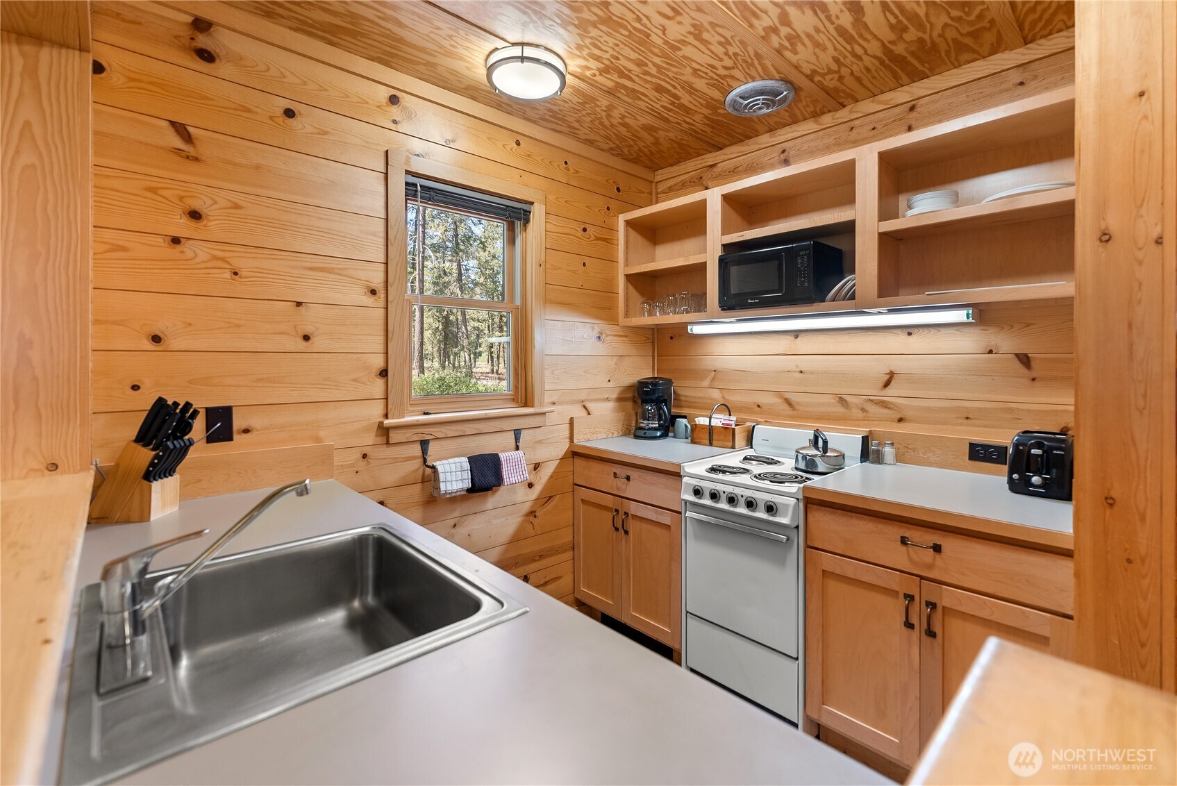 17798 A Hwy 20 C-8 Property Photo 15