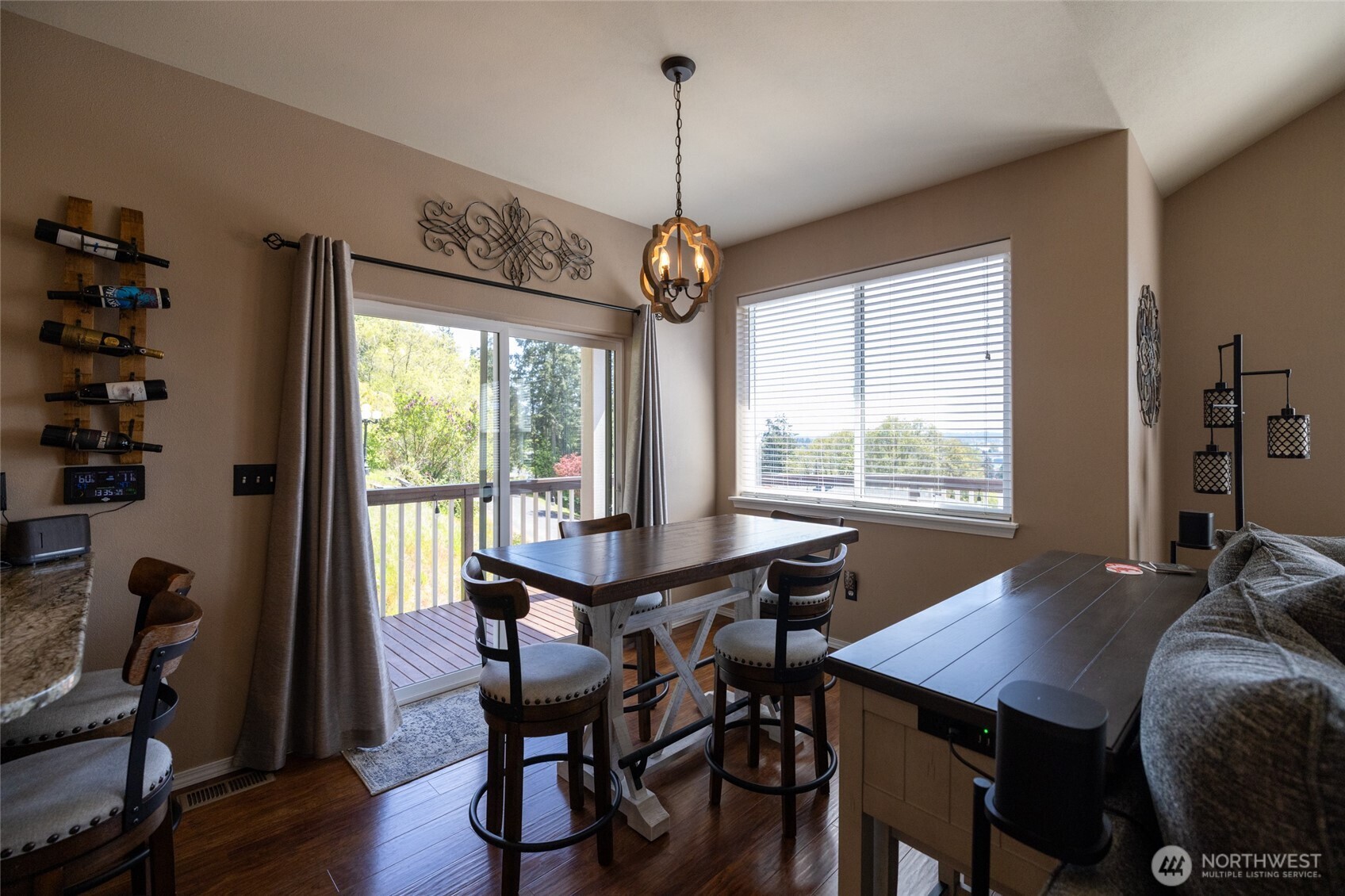1895 Se Maple Drive Property Photo 13
