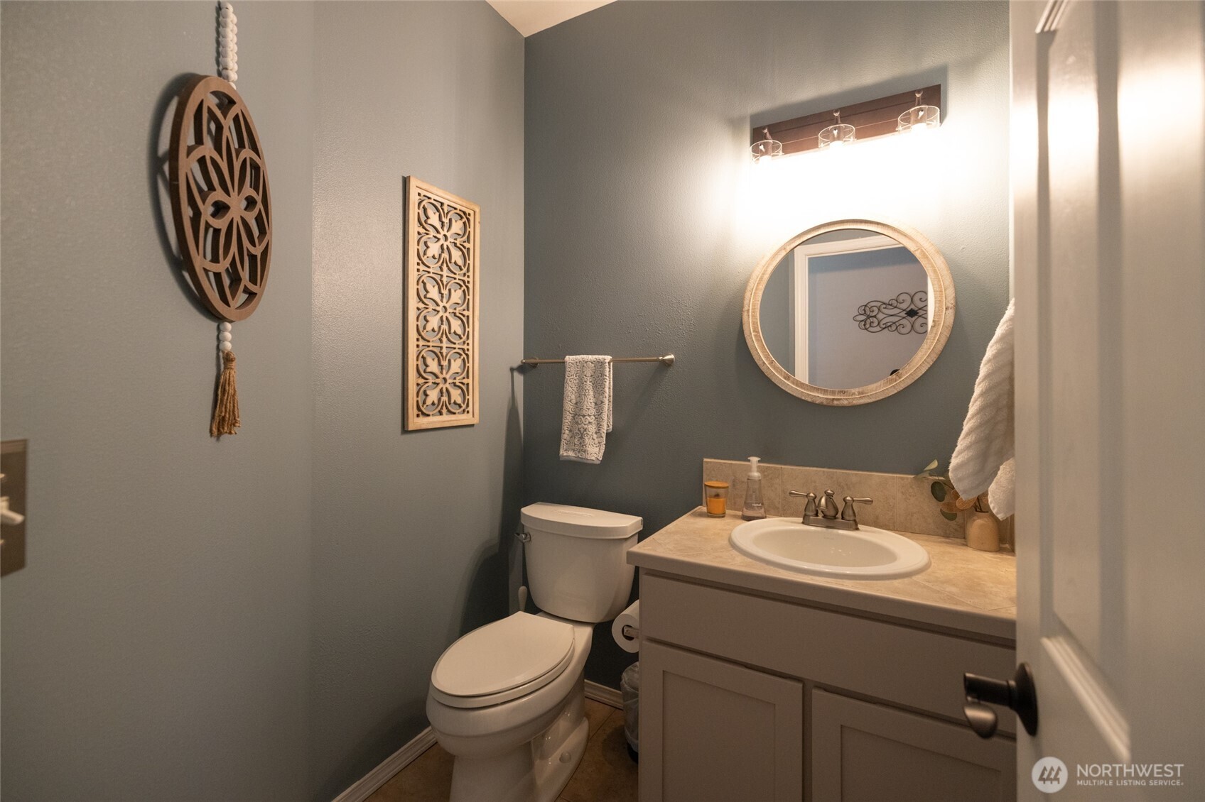 1895 Se Maple Drive Property Photo 21