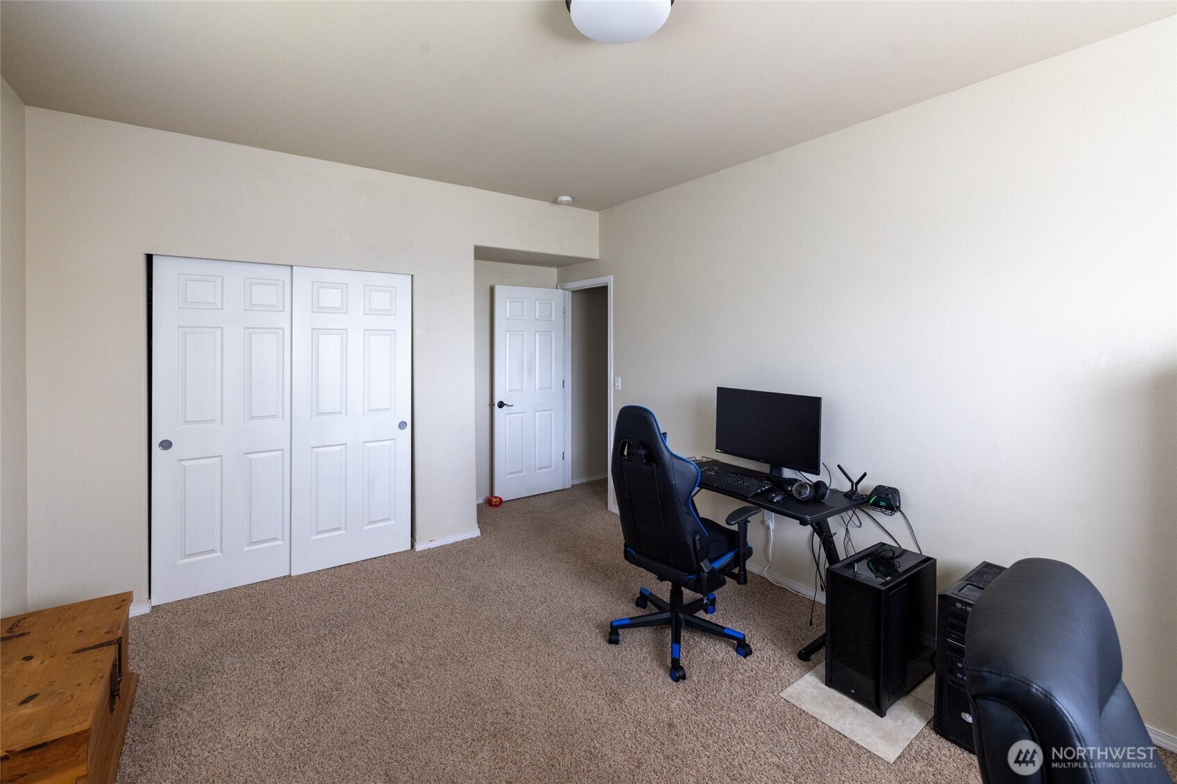 1895 Se Maple Drive Property Photo 28