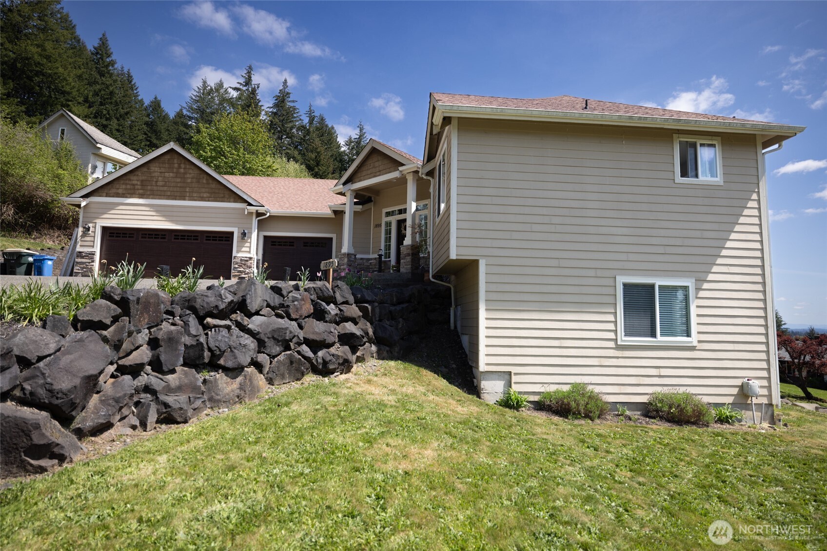 1895 Se Maple Drive Property Photo 35