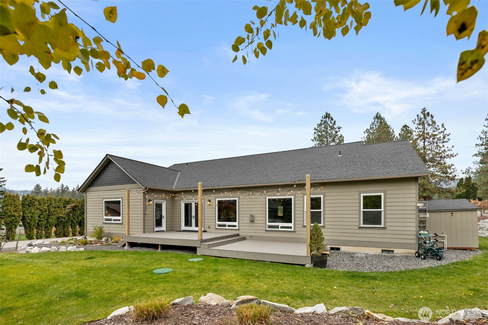 11709 Pear Tree Court Property Photo 30