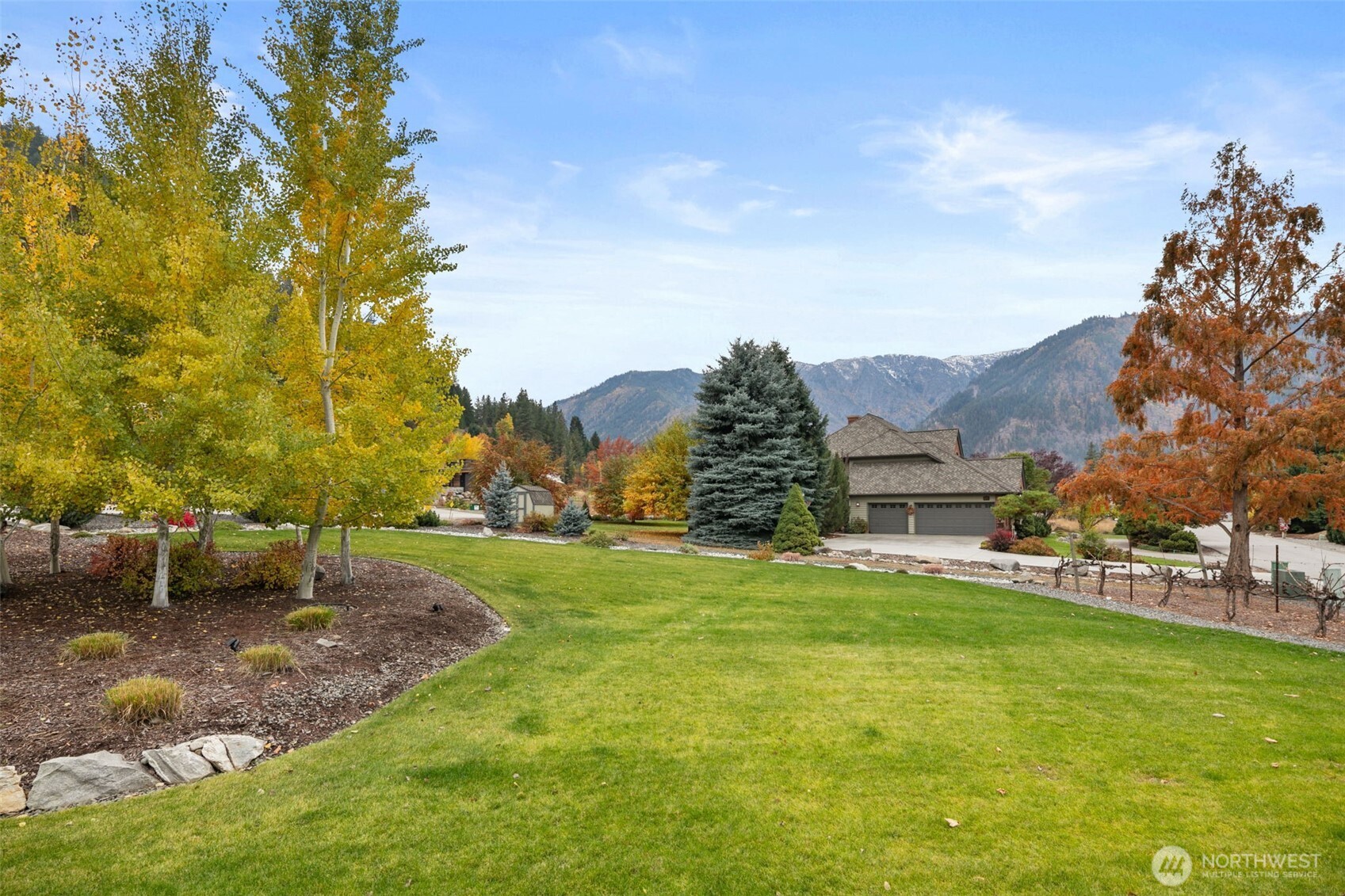 11709 Pear Tree Court Property Photo 31