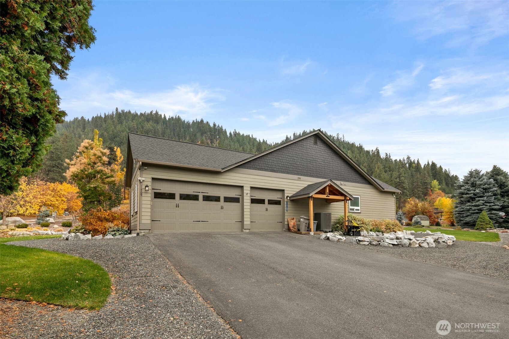 11709 Pear Tree Court Property Photo 39