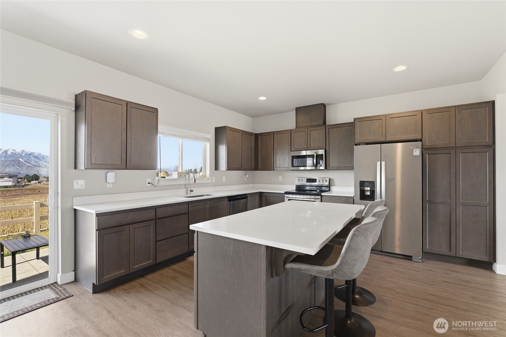 2247 S Mystical Loop Property Photo 4