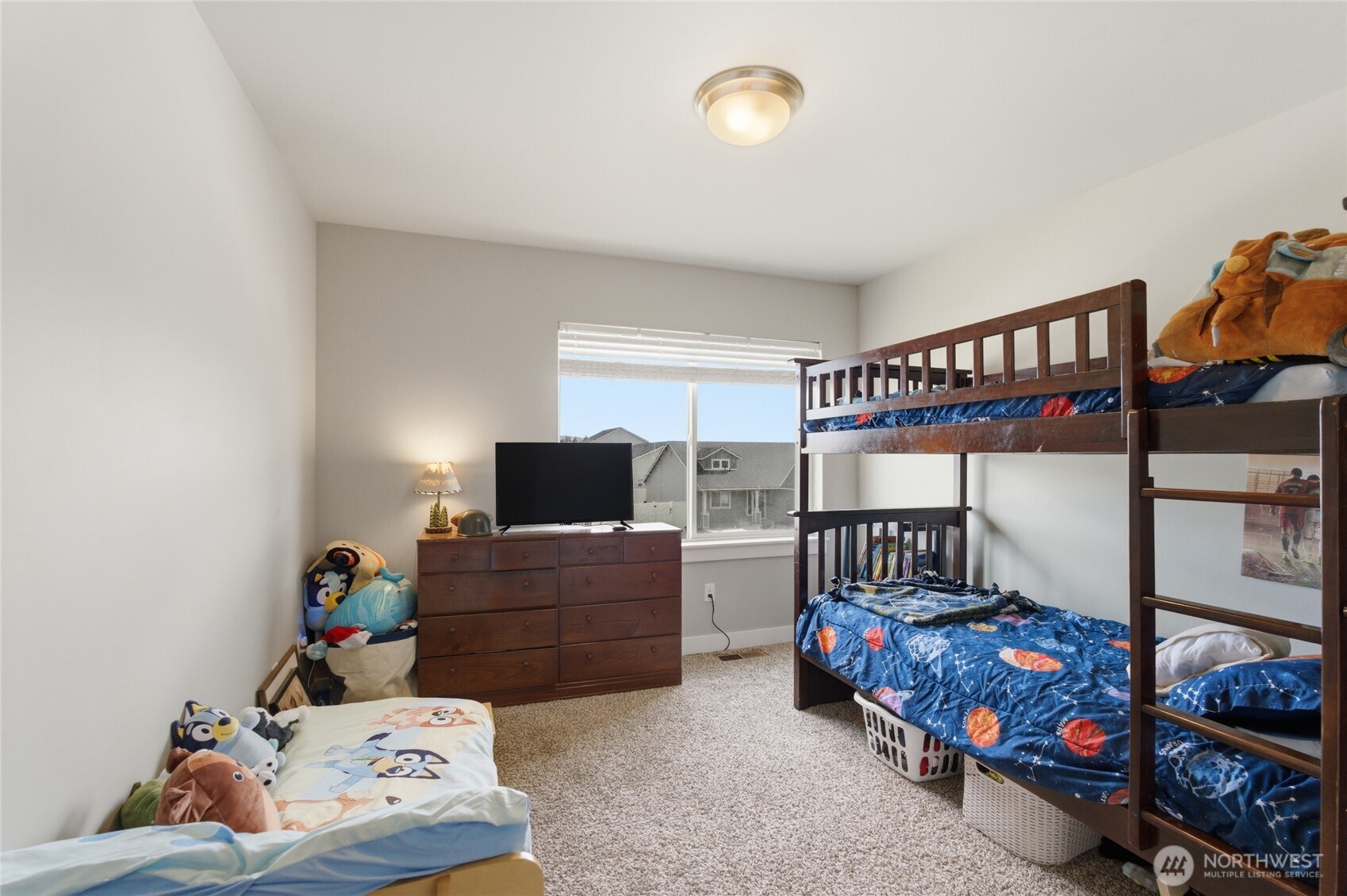 2247 S Mystical Loop Property Photo 15
