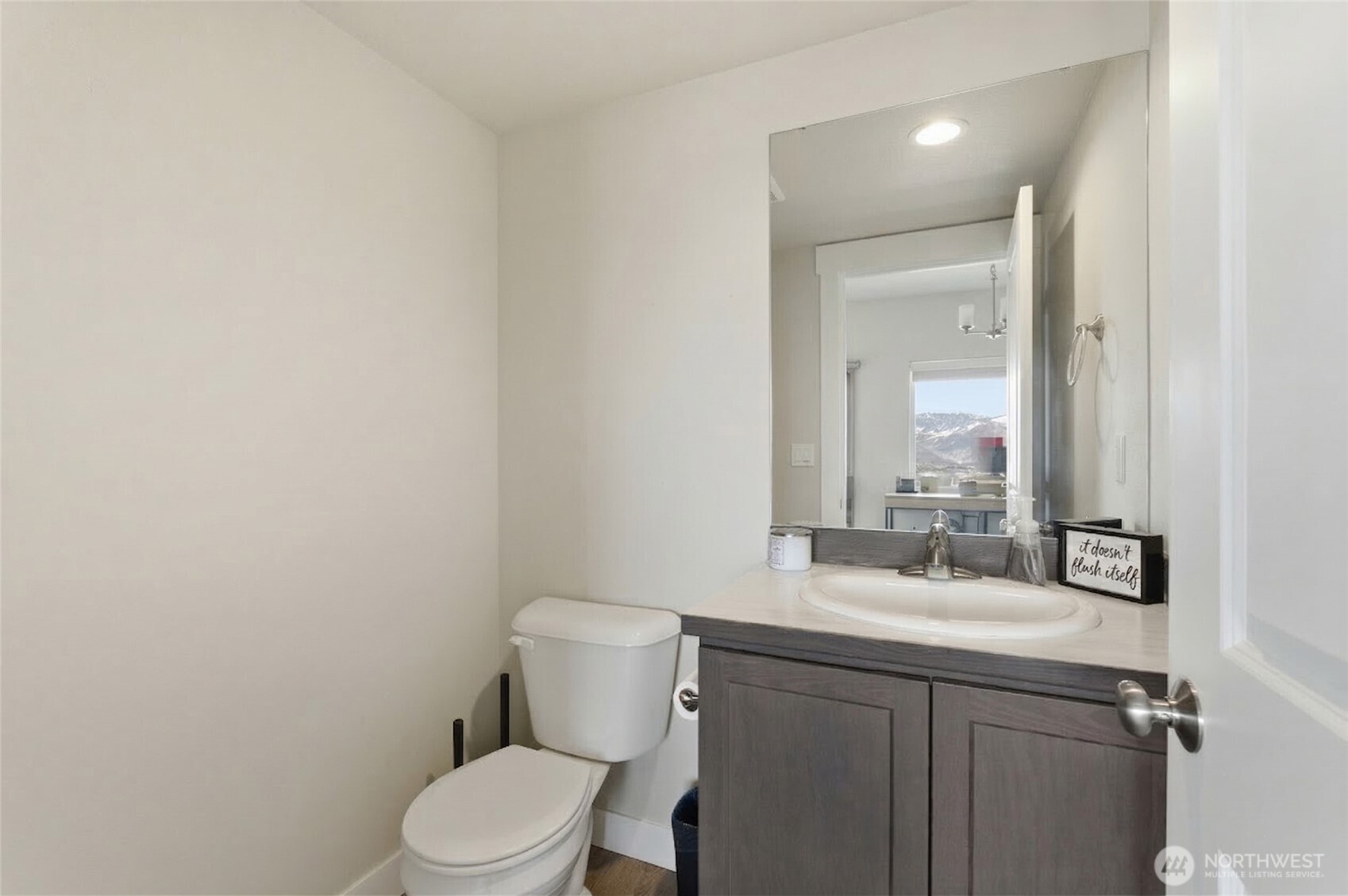 2247 S Mystical Loop Property Photo 17