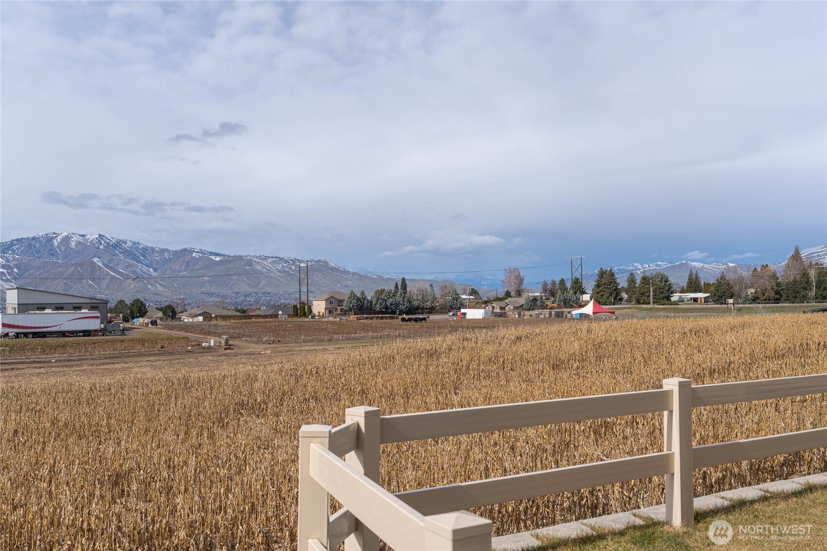 2247 S Mystical Loop Property Photo 24