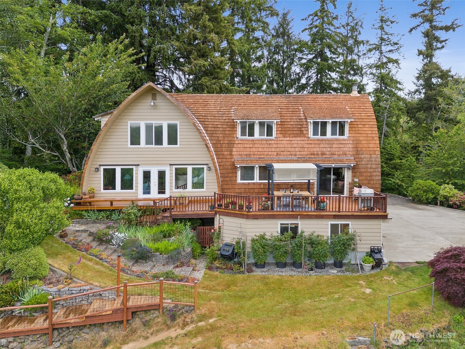 1508 Bloomhardt Road Property Photo 1