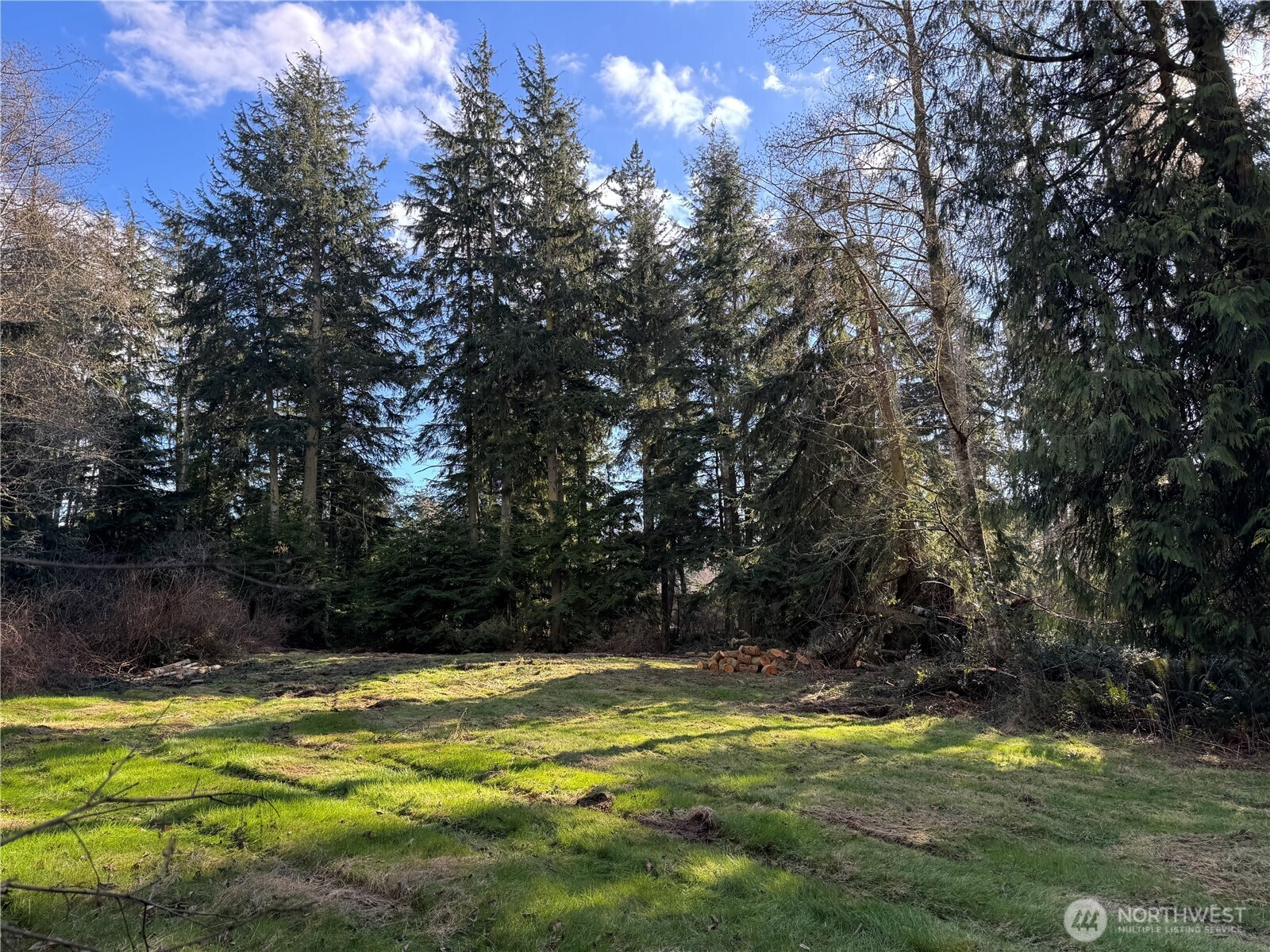 28062 State Route 525 Property Photo 1