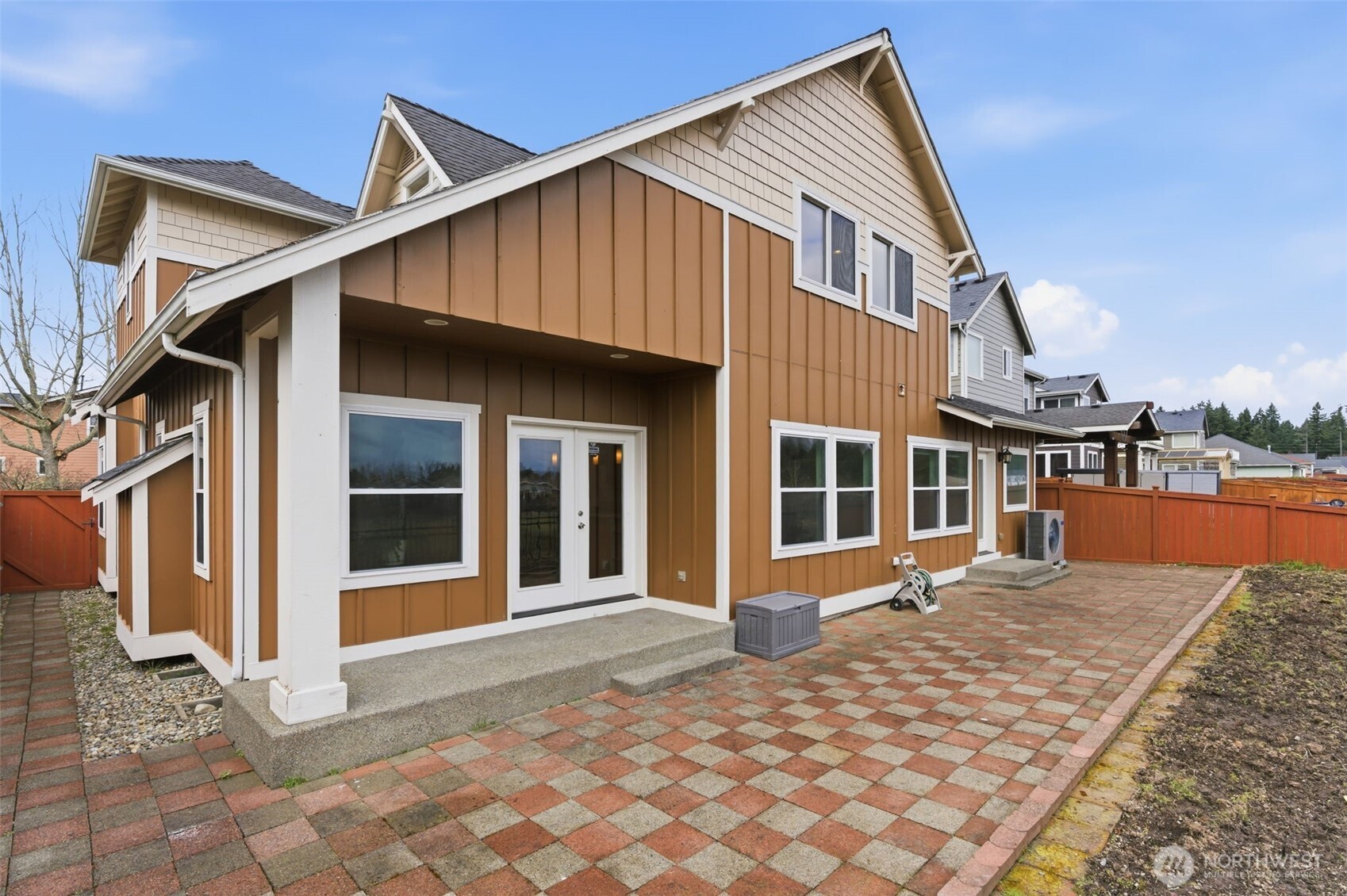 4320 Cashmere Drive Property Photo 3