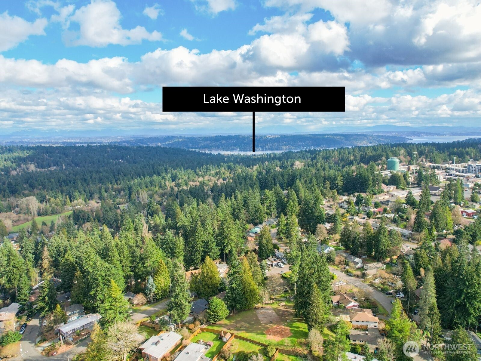18800 10th Avenue Property Photo 6