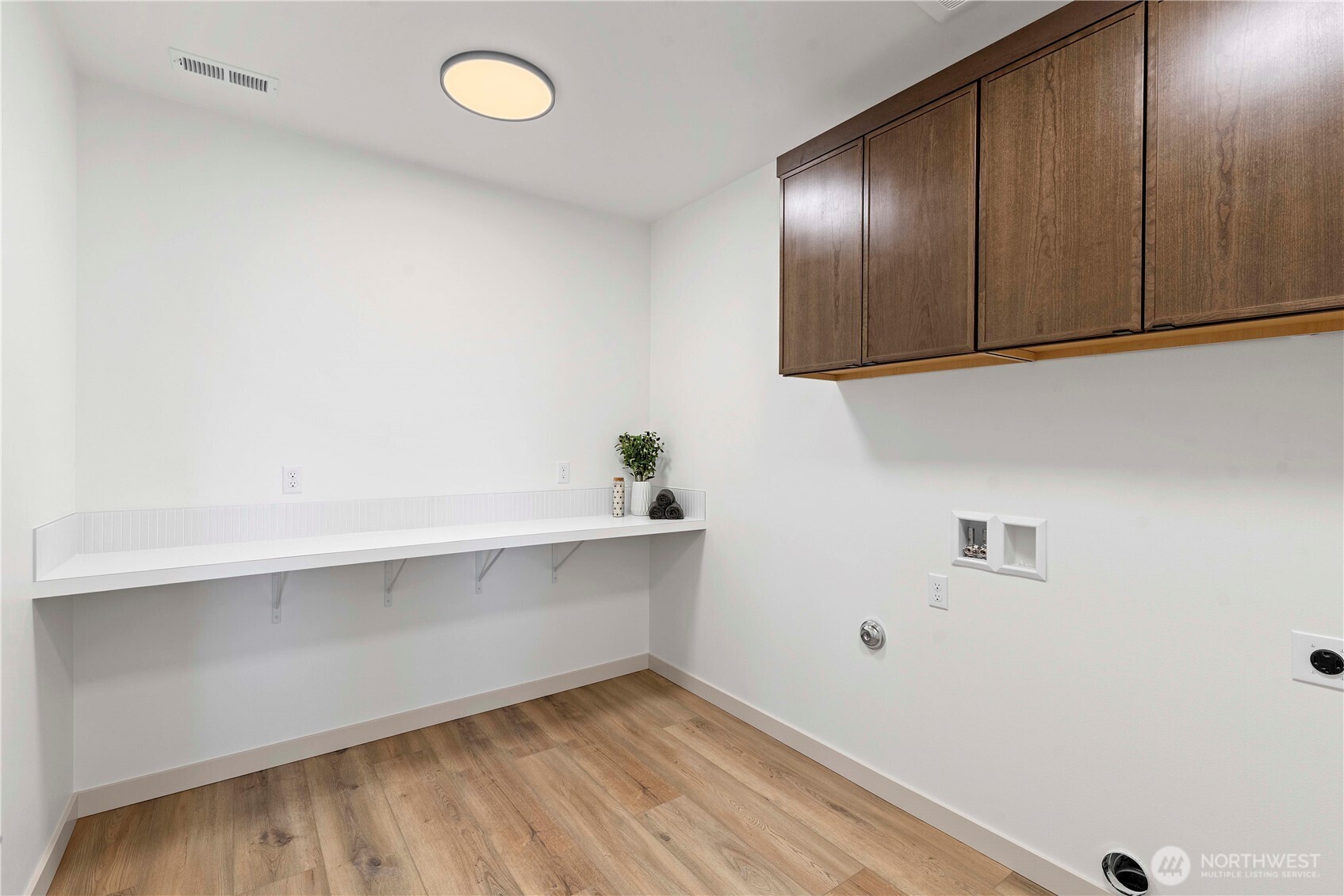 107 Chadwick Street Property Photo 18