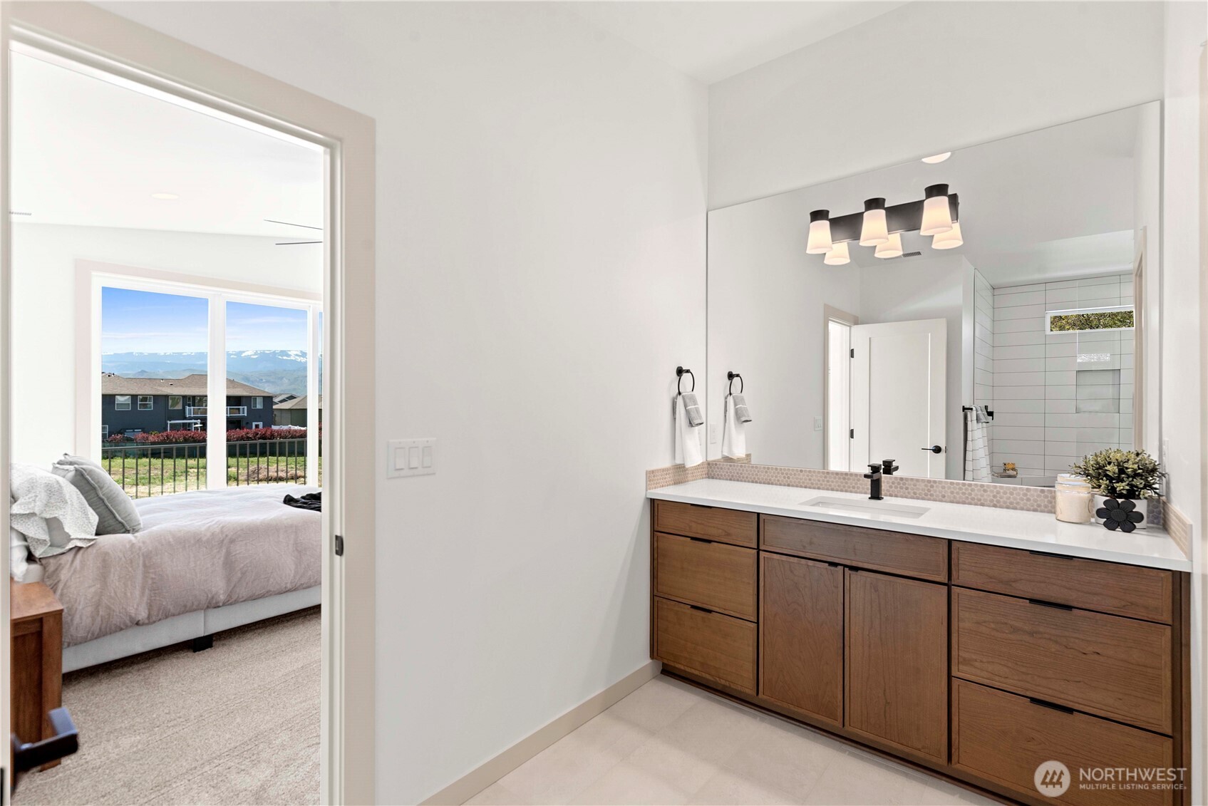 107 Chadwick Street Property Photo 24