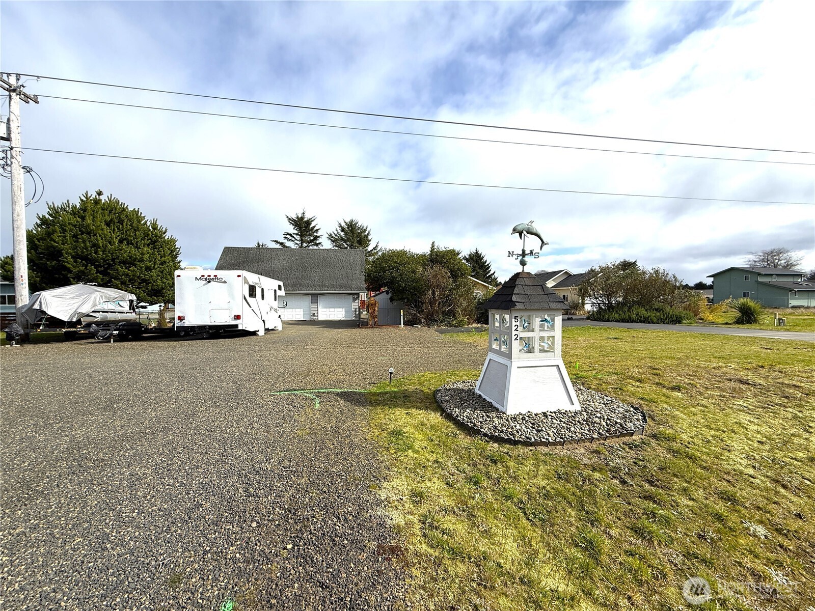 522 Point Brown Avenue Property Photo 4