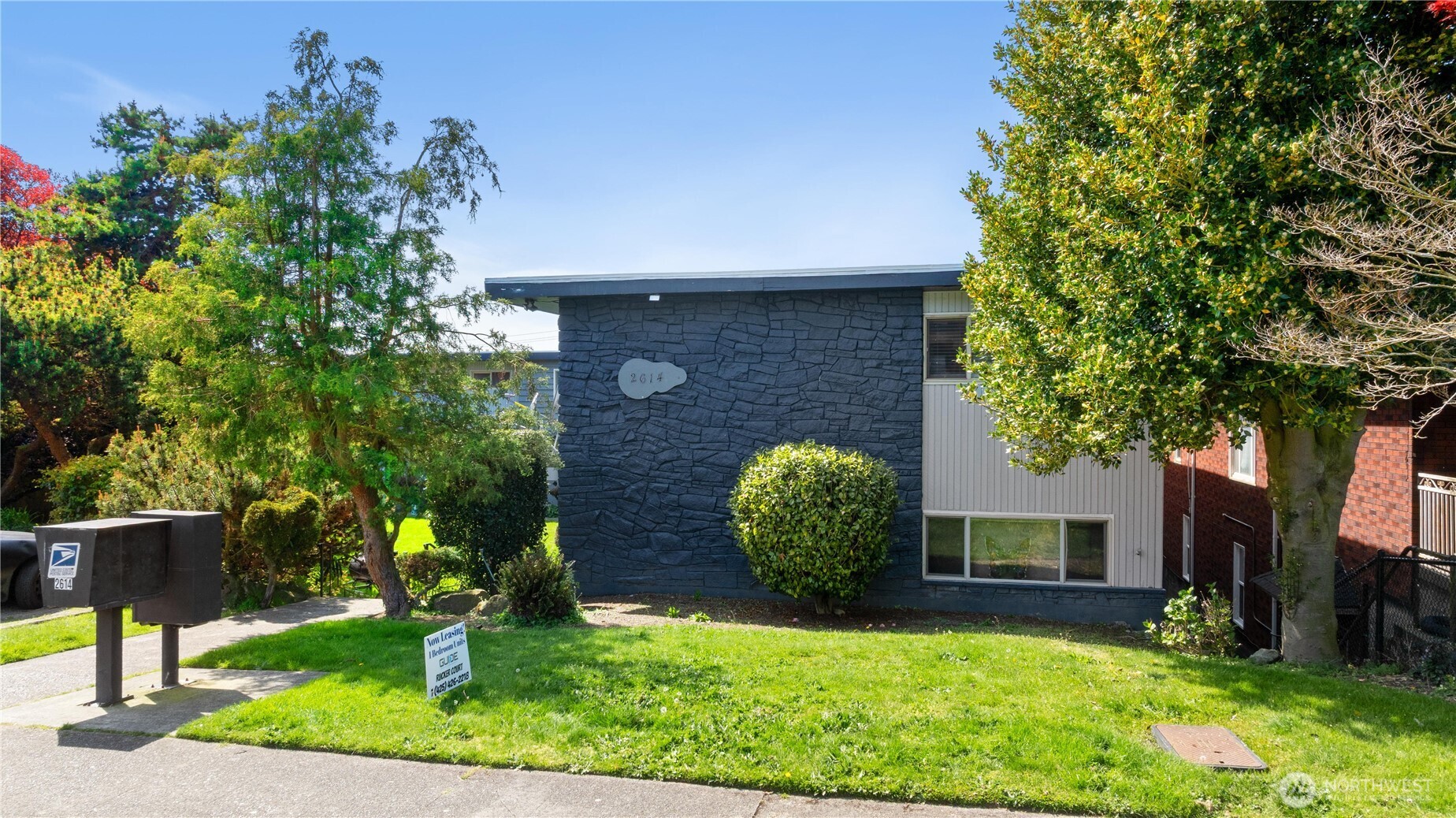 2614 Rucker Avenue Property Photo 1