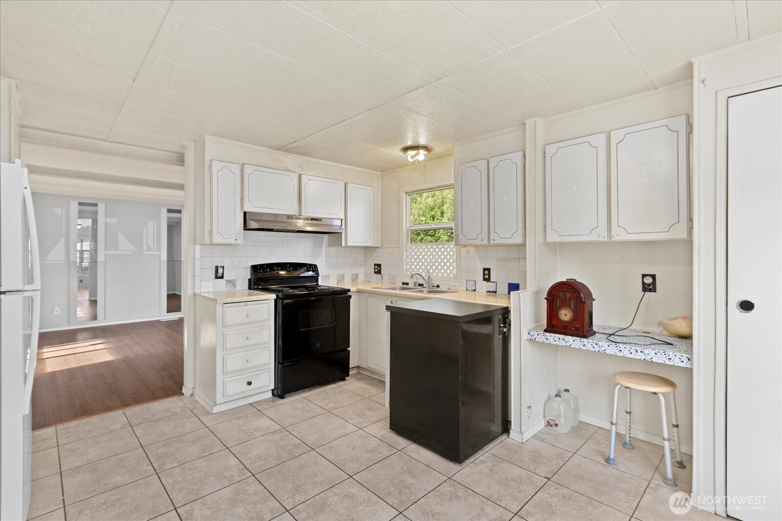 4111 164th Street 43 Property Photo 8