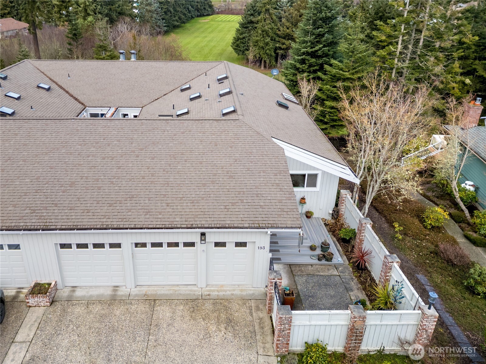 193 Fairway Drive Property Photo 3