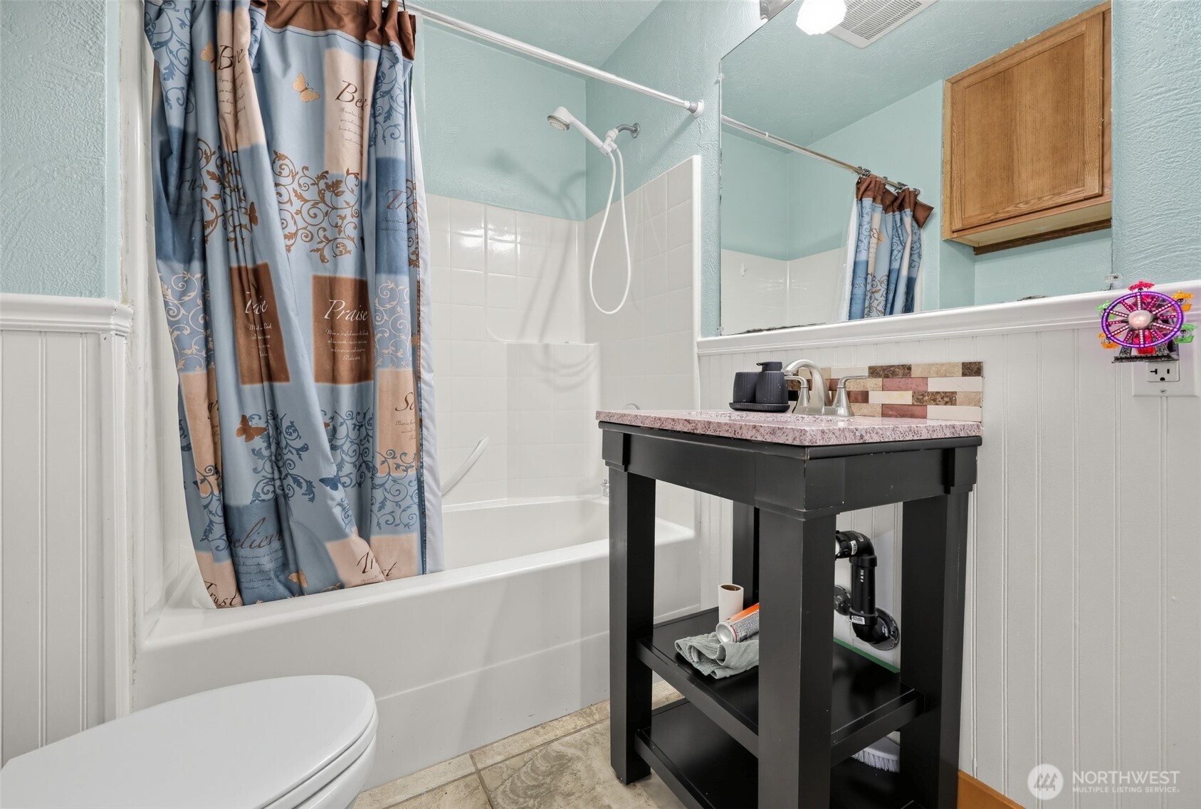 1533 Northcliff Road Property Photo 16