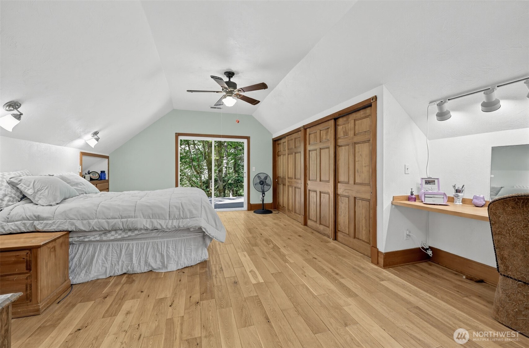 1533 Northcliff Road Property Photo 23
