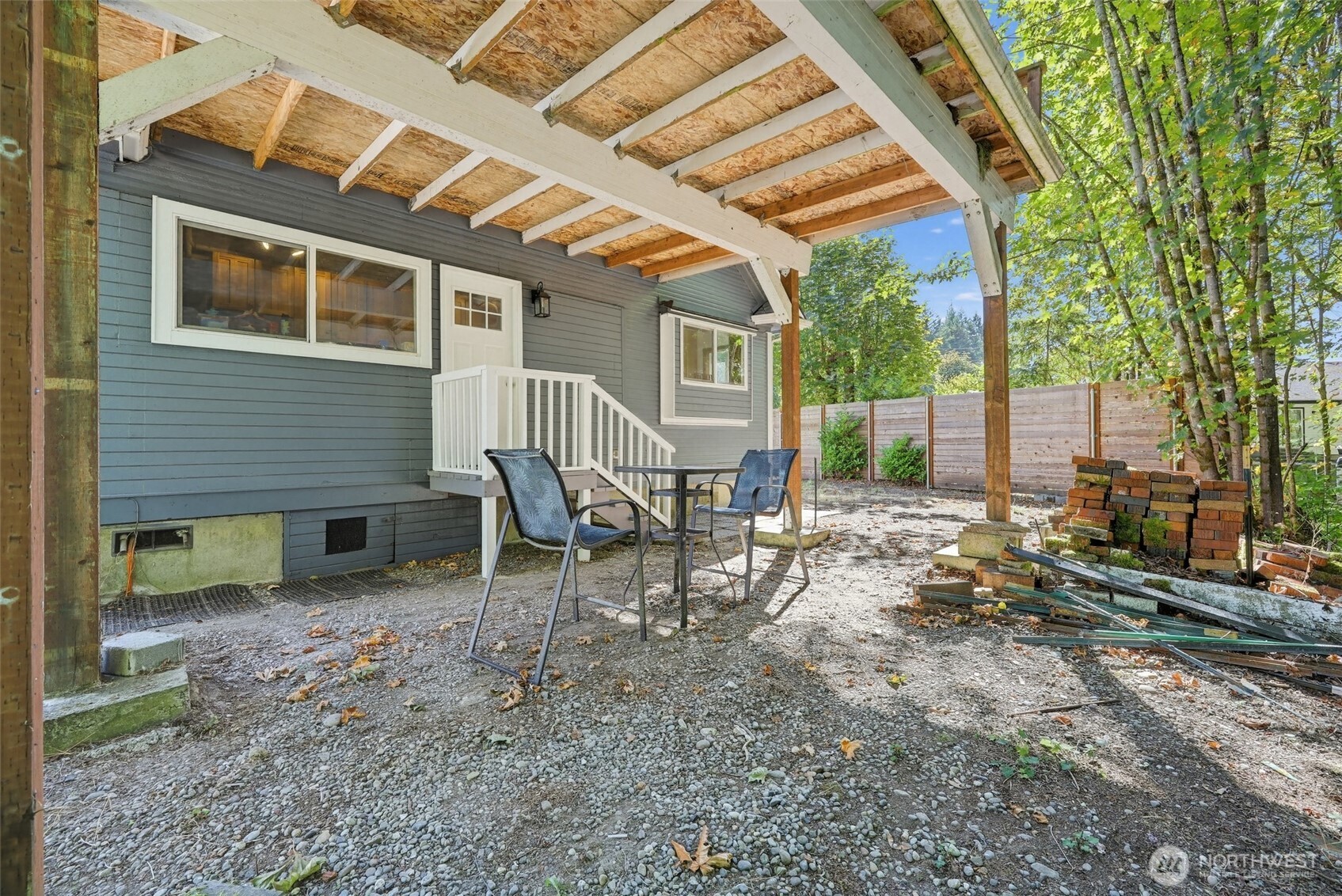 1533 Northcliff Road Property Photo 30