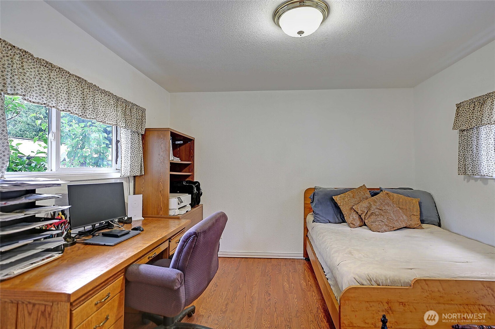 39729 State Route 530 Property Photo 13