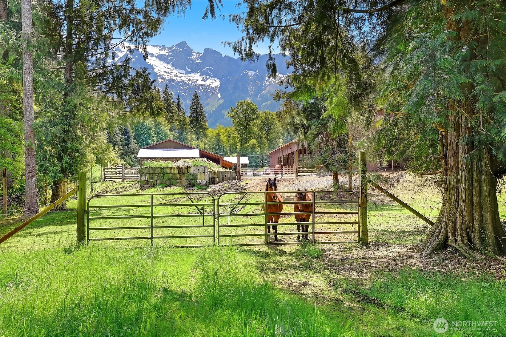39729 State Route 530 Property Photo 32
