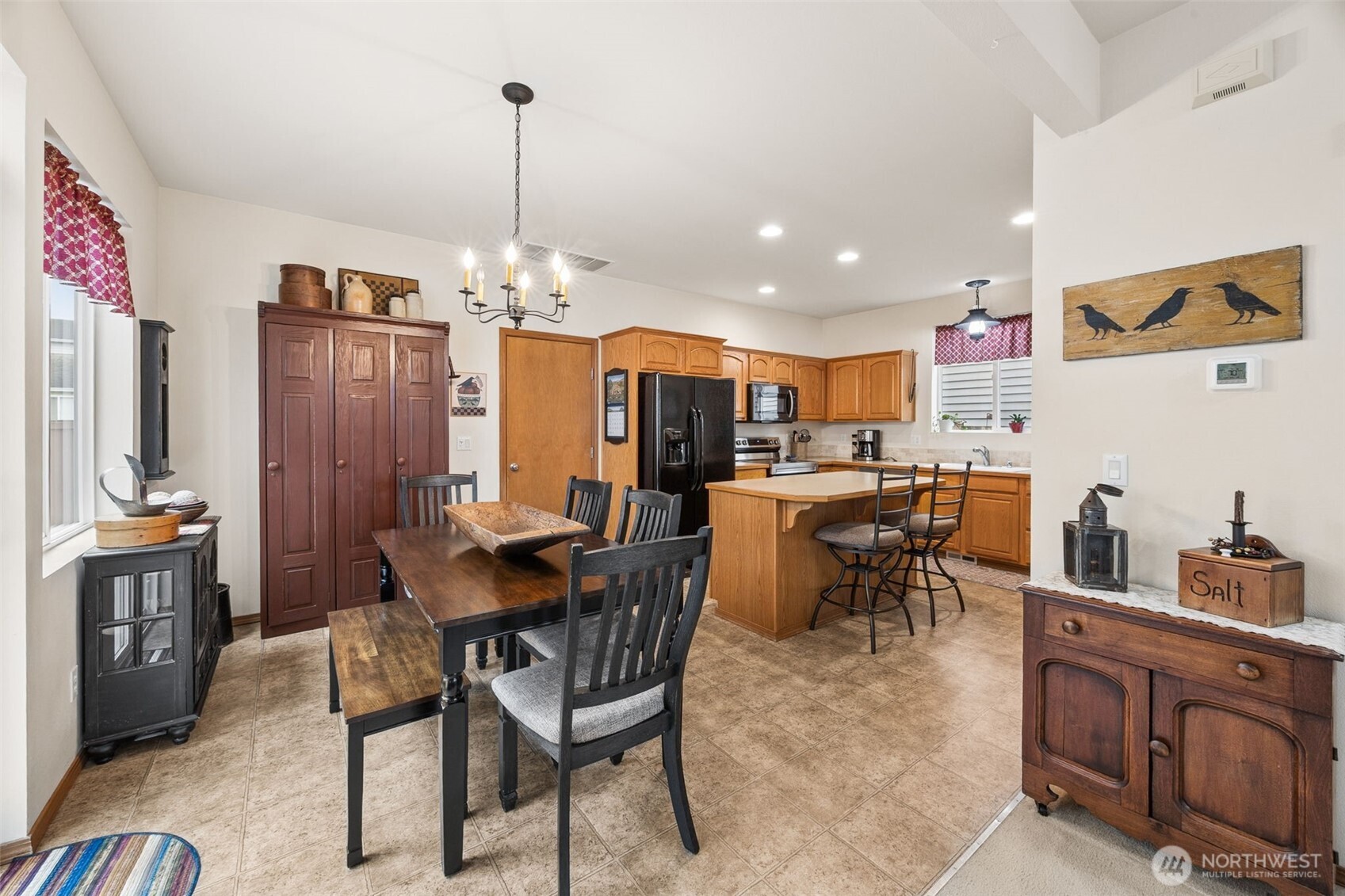 206 Lane Boulevard Property Photo 6