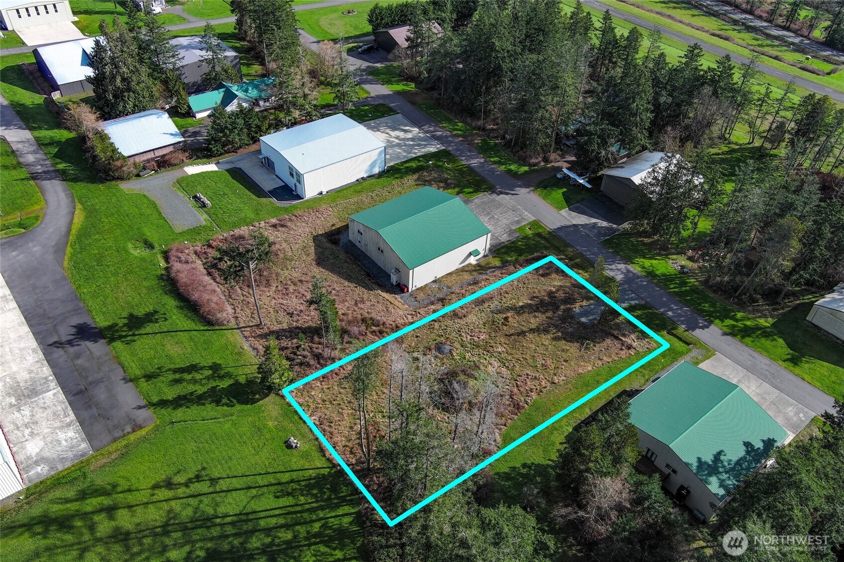 121 Cessna Avenue Property Photo 1