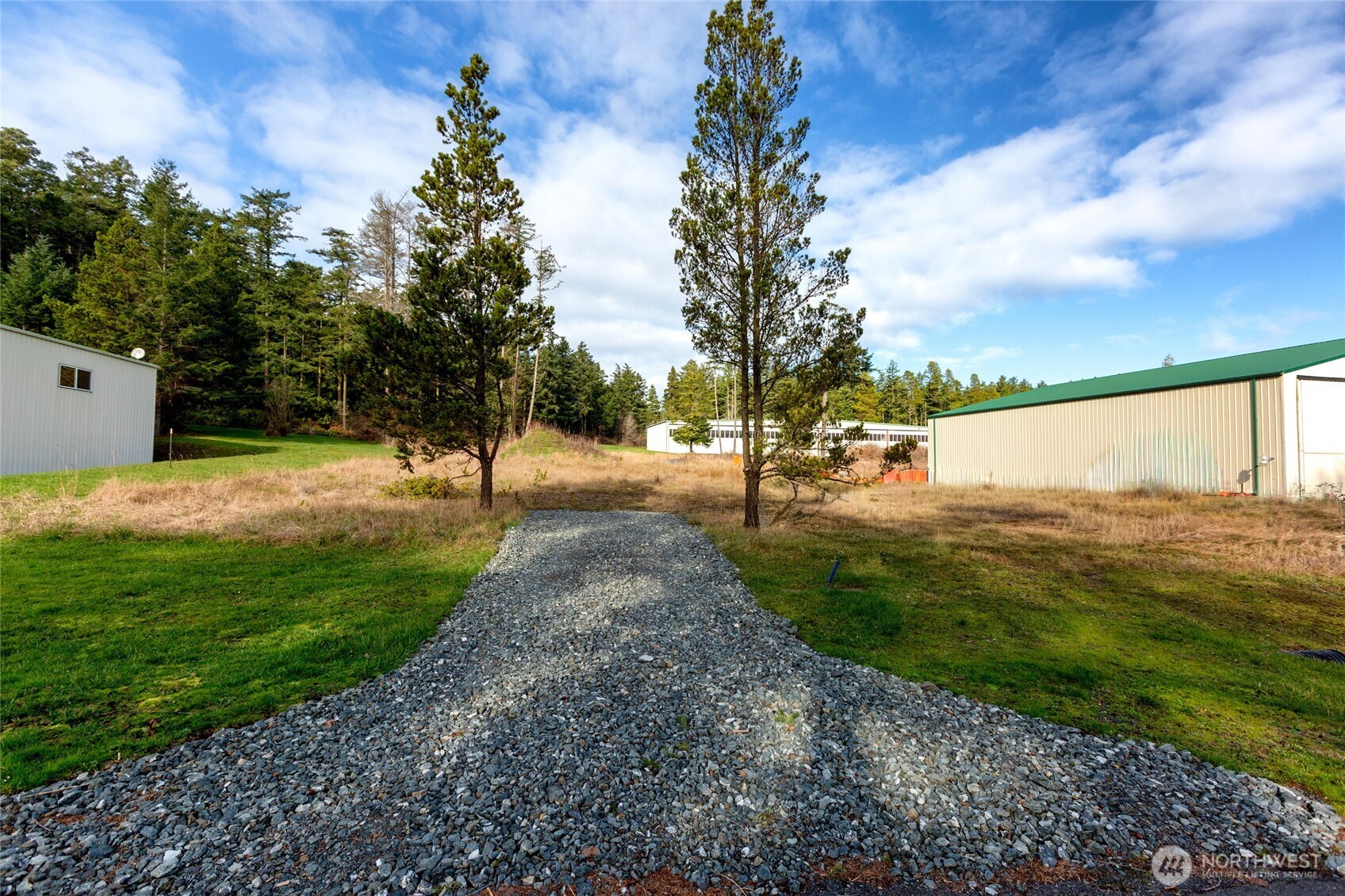 121 Cessna Avenue Property Photo 2