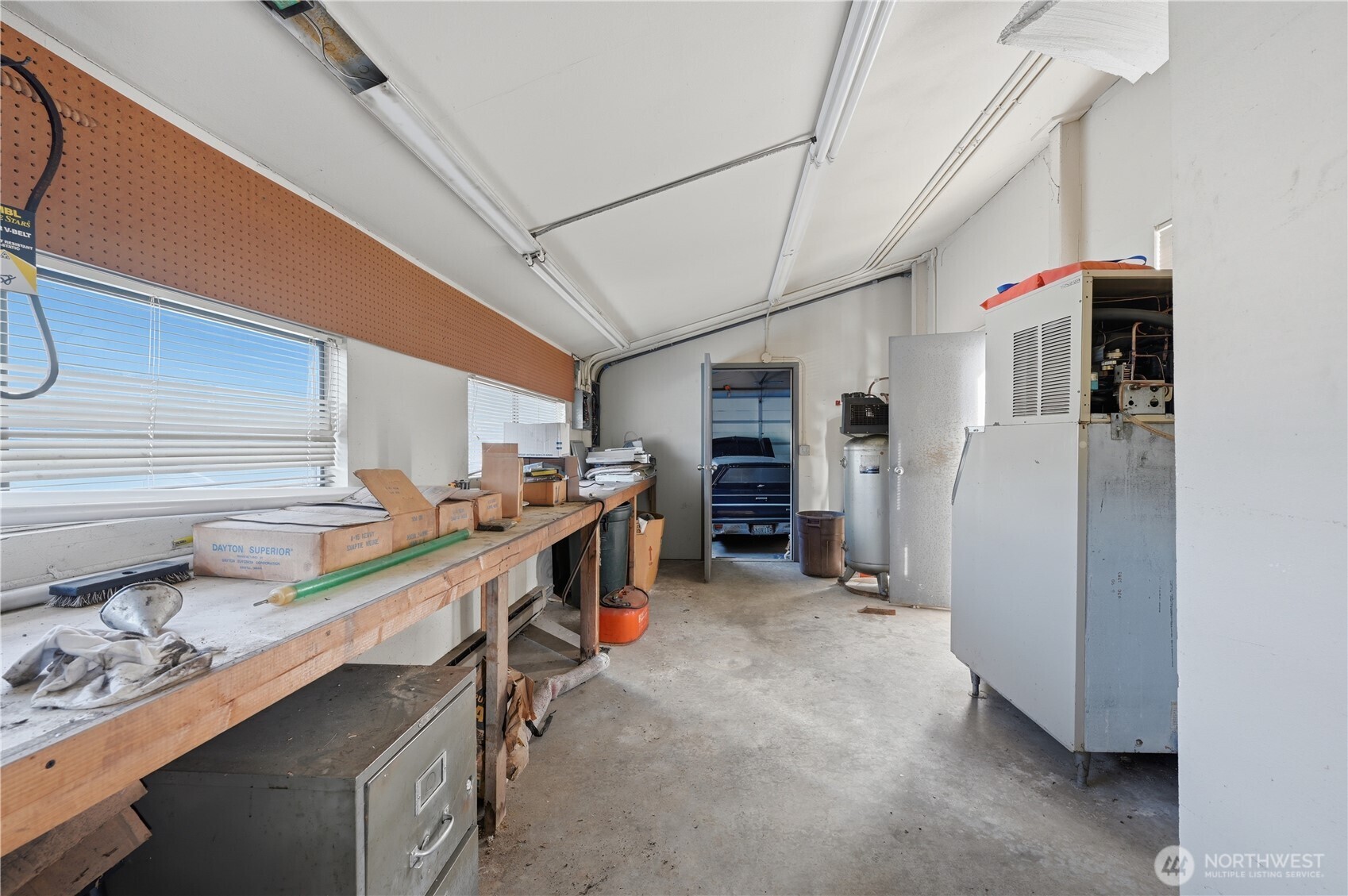 3830 Railway Avenue Property Photo 13