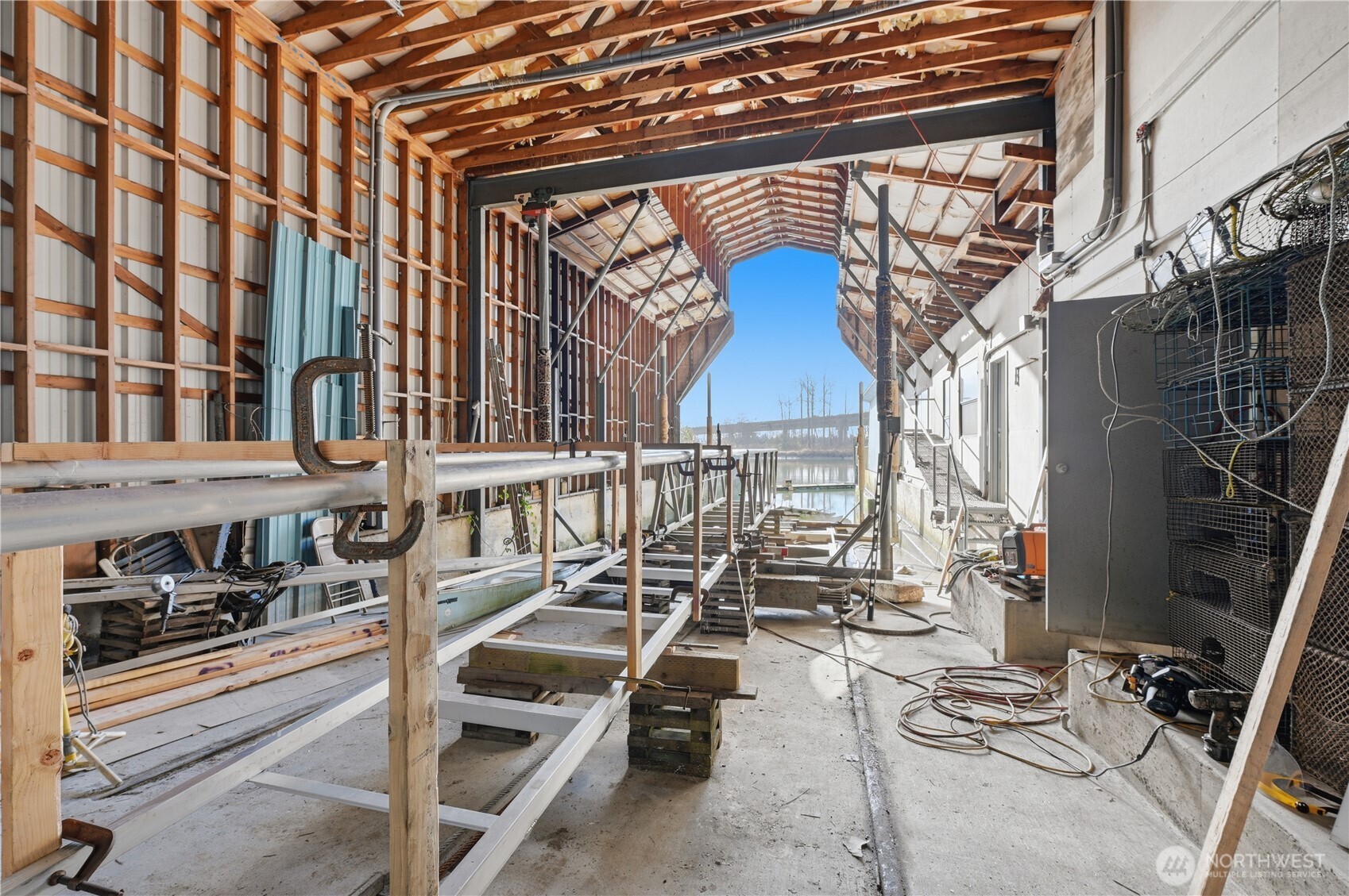 3830 Railway Avenue Property Photo 16