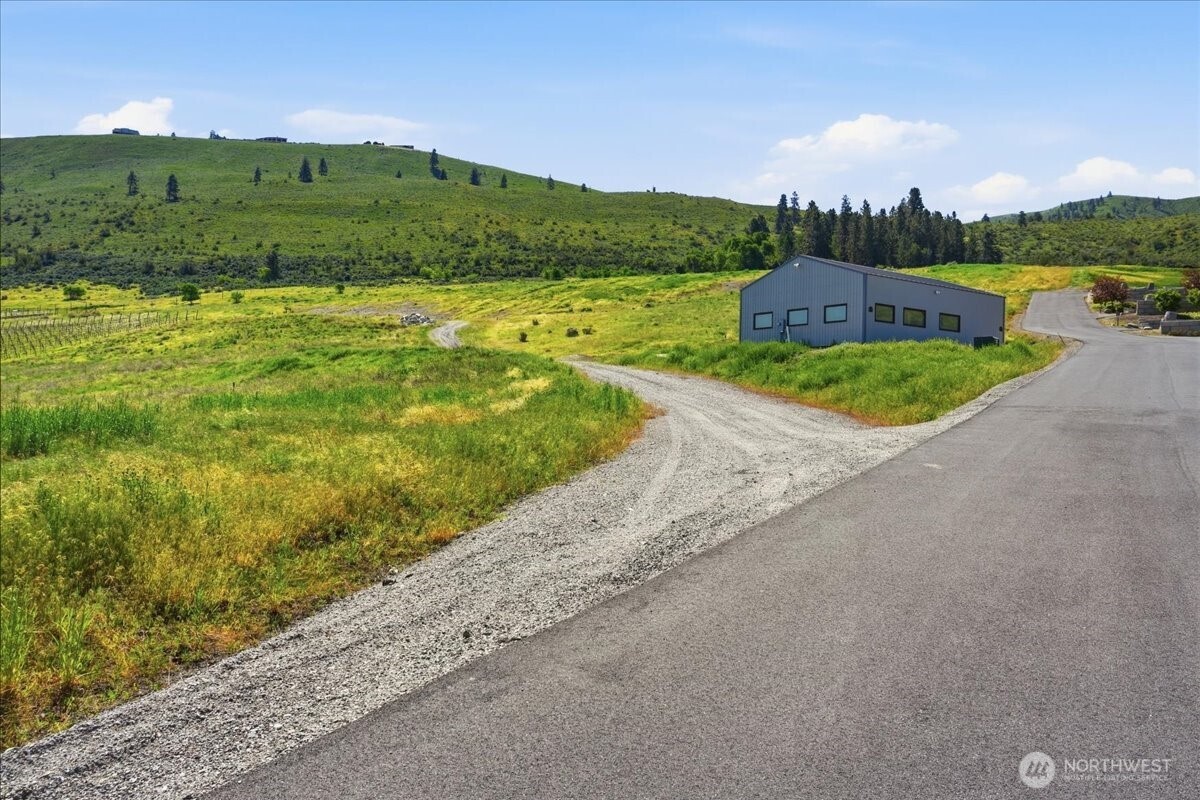 3725 Us Highway 97a Property Photo 14