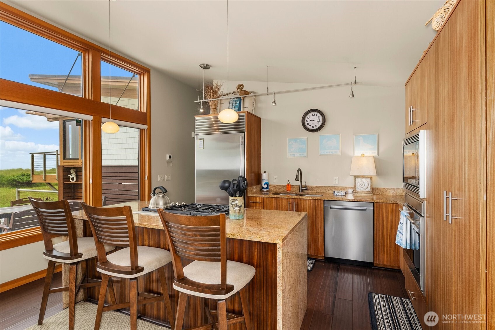 1603 Sea Grass Lane Property Photo 8
