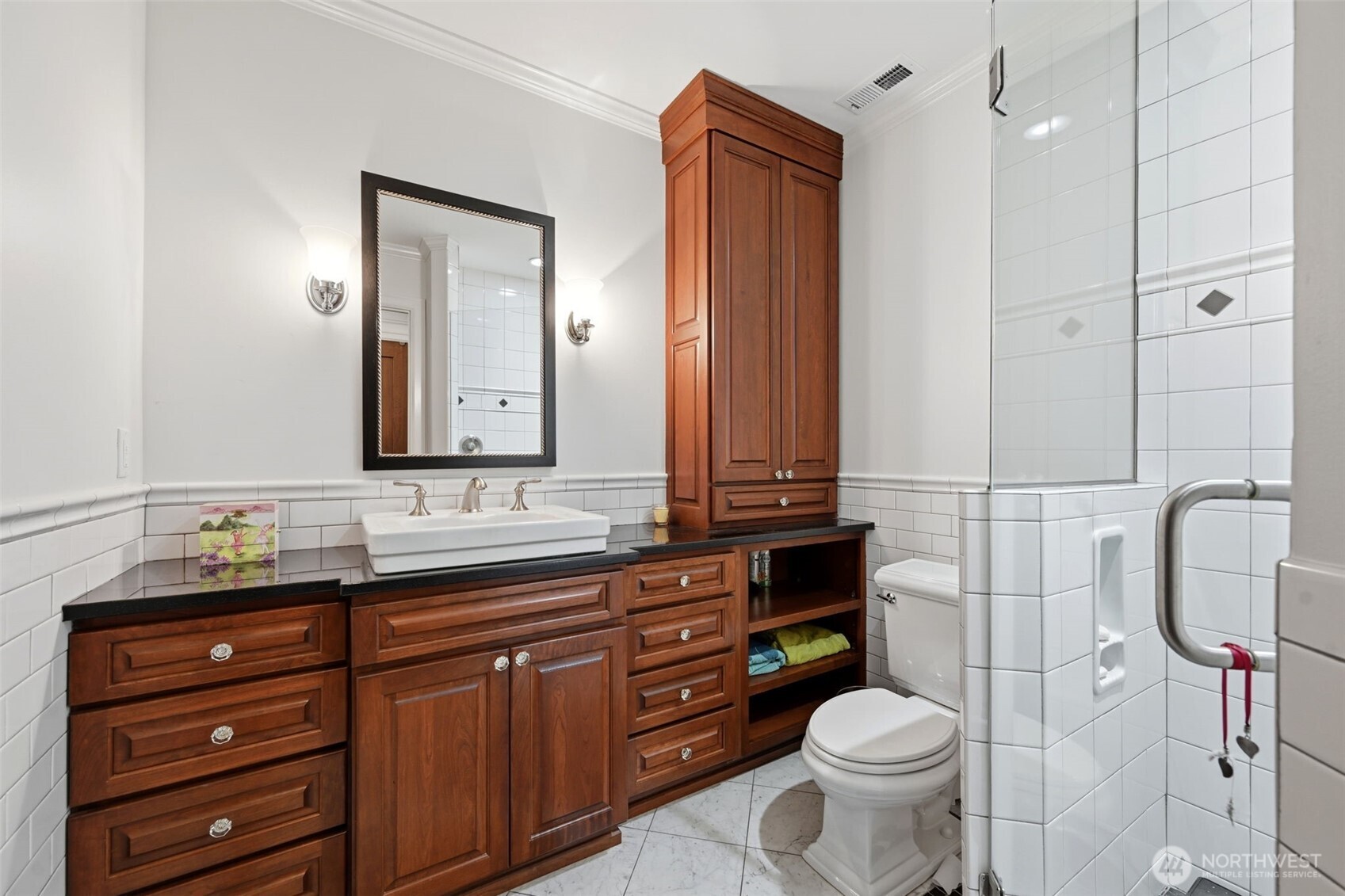 405 Prospect Street 300 Property Photo 21