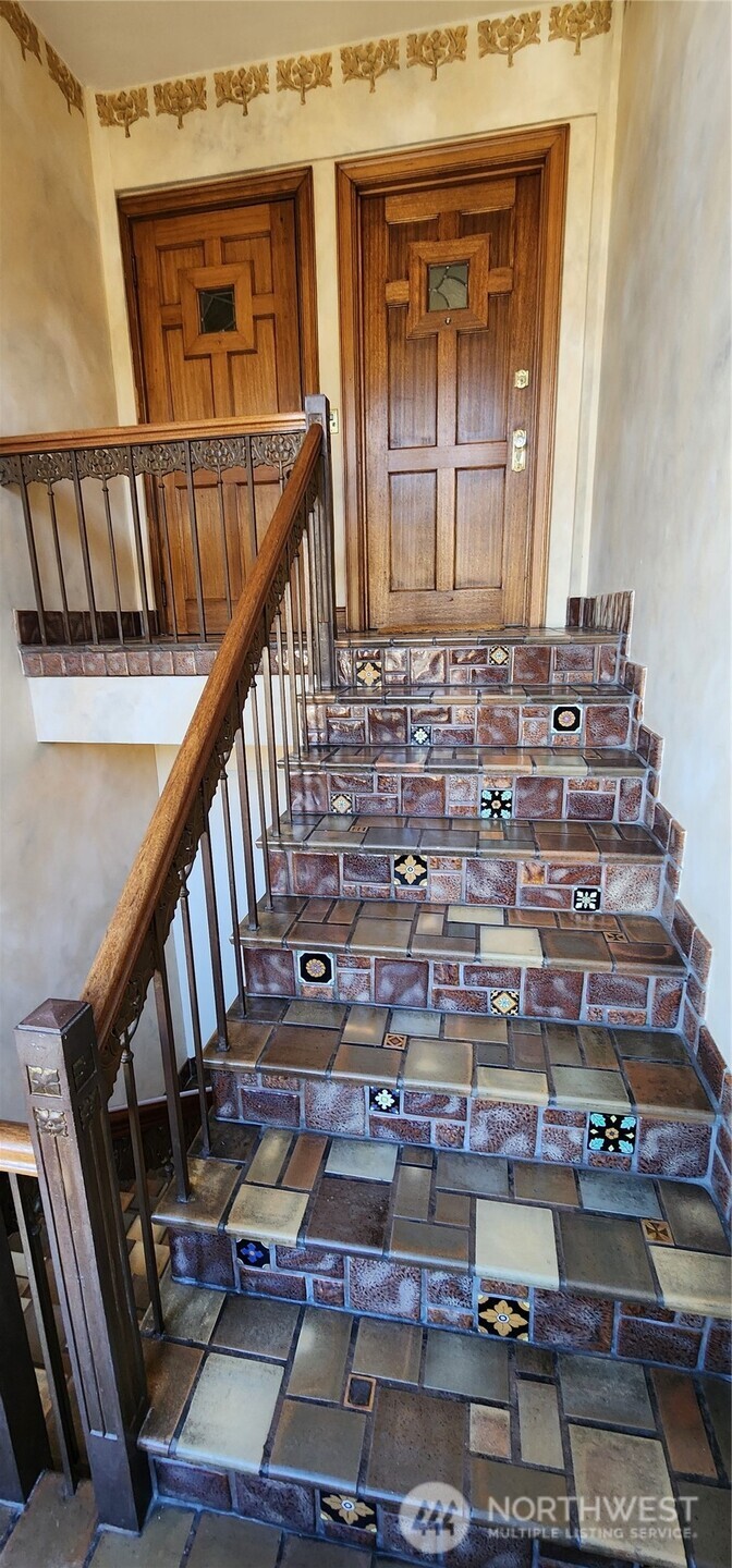 405 Prospect Street 300 Property Photo 36