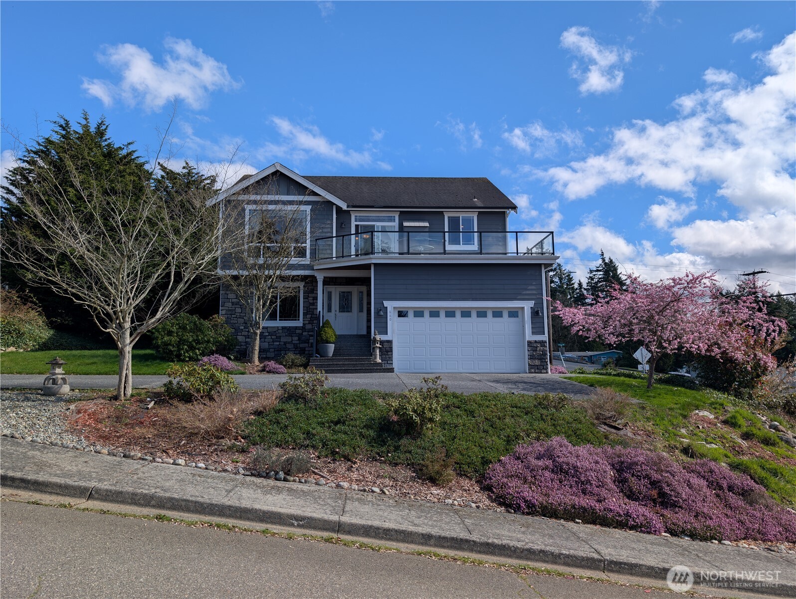 660 Parkside Place Property Photo 1