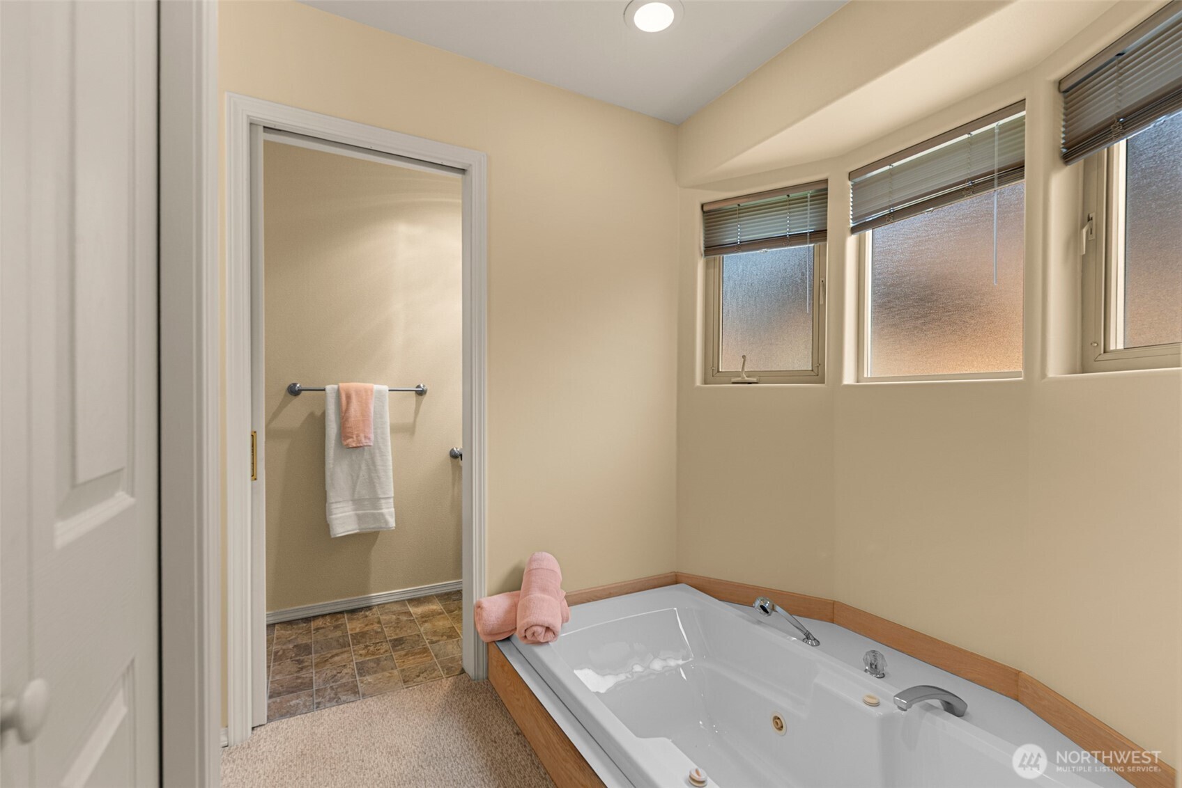 351 19th Street 21 Property Photo 11