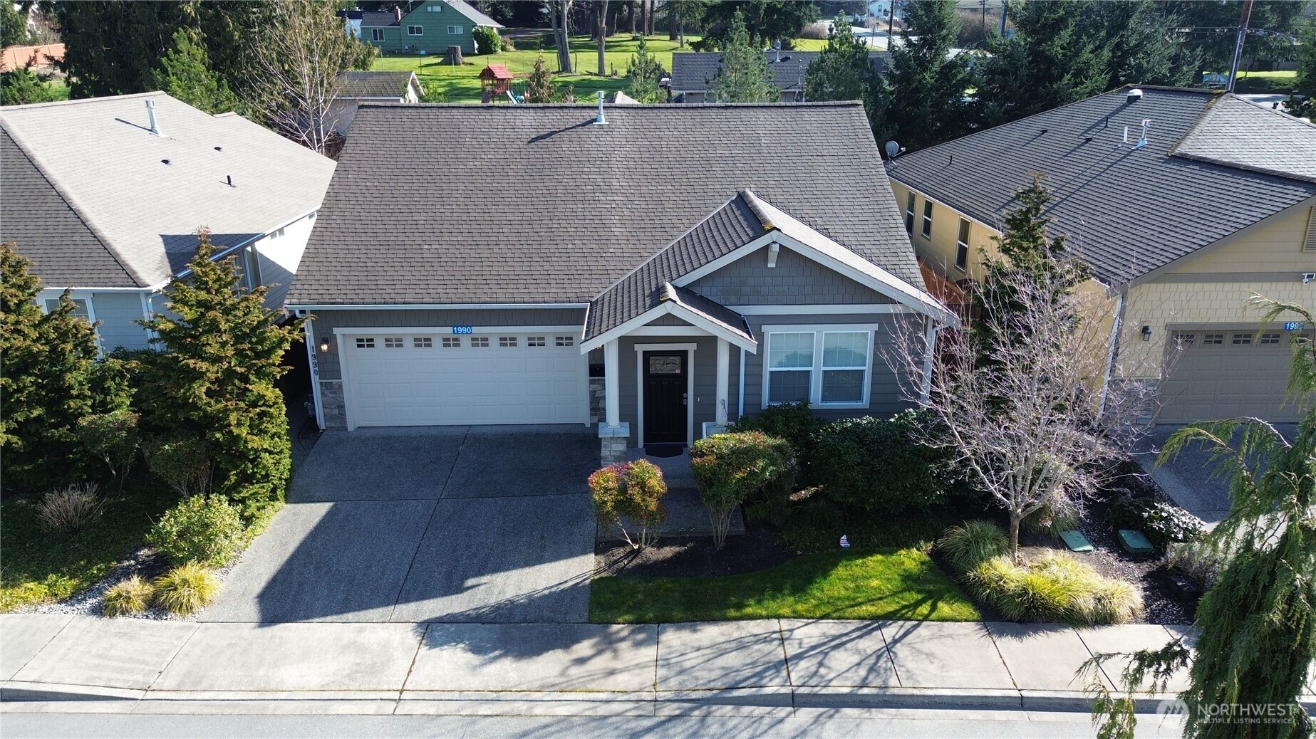 1990 Fraser Avenue Property Photo 1