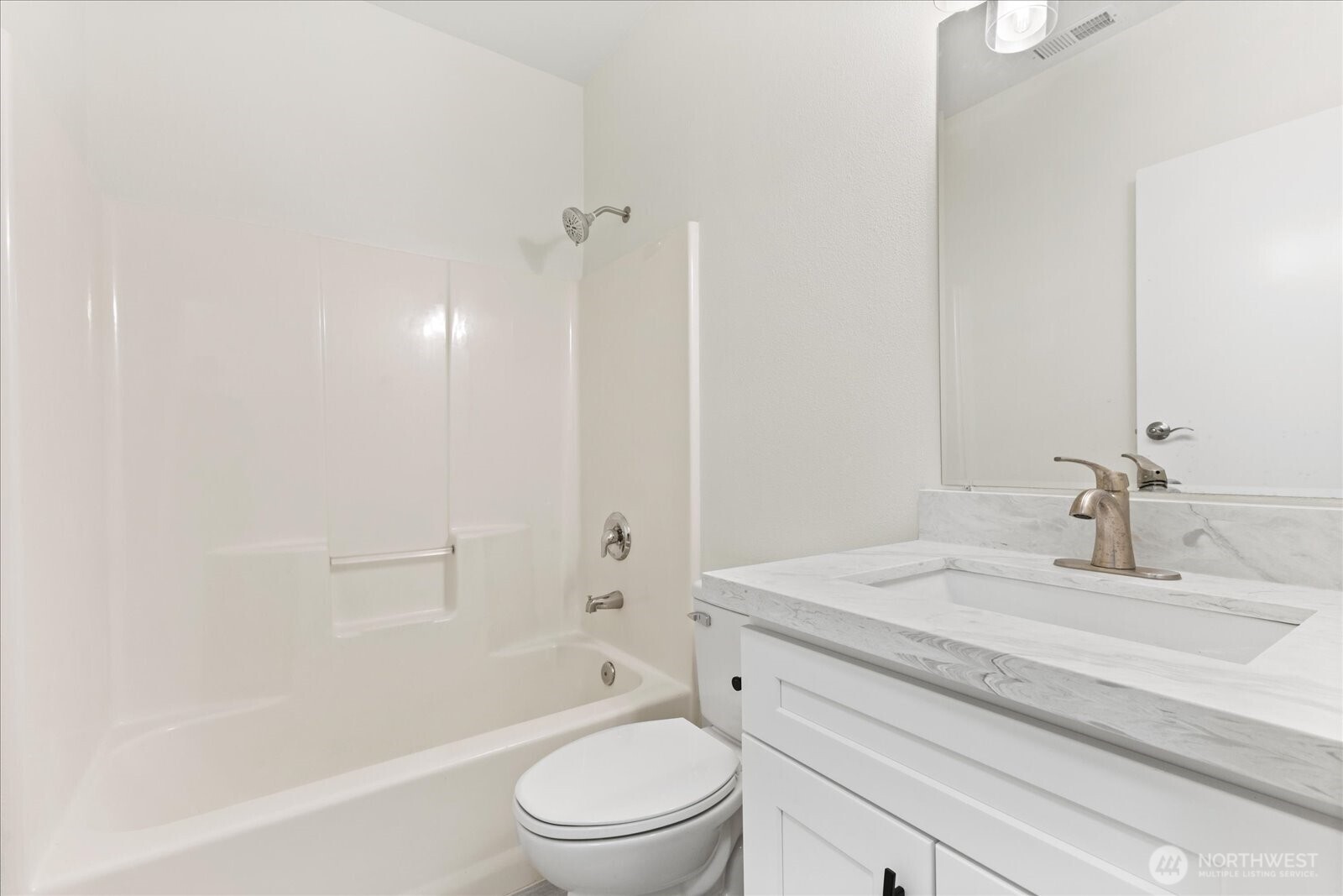 422 E Titus Property Photo 22