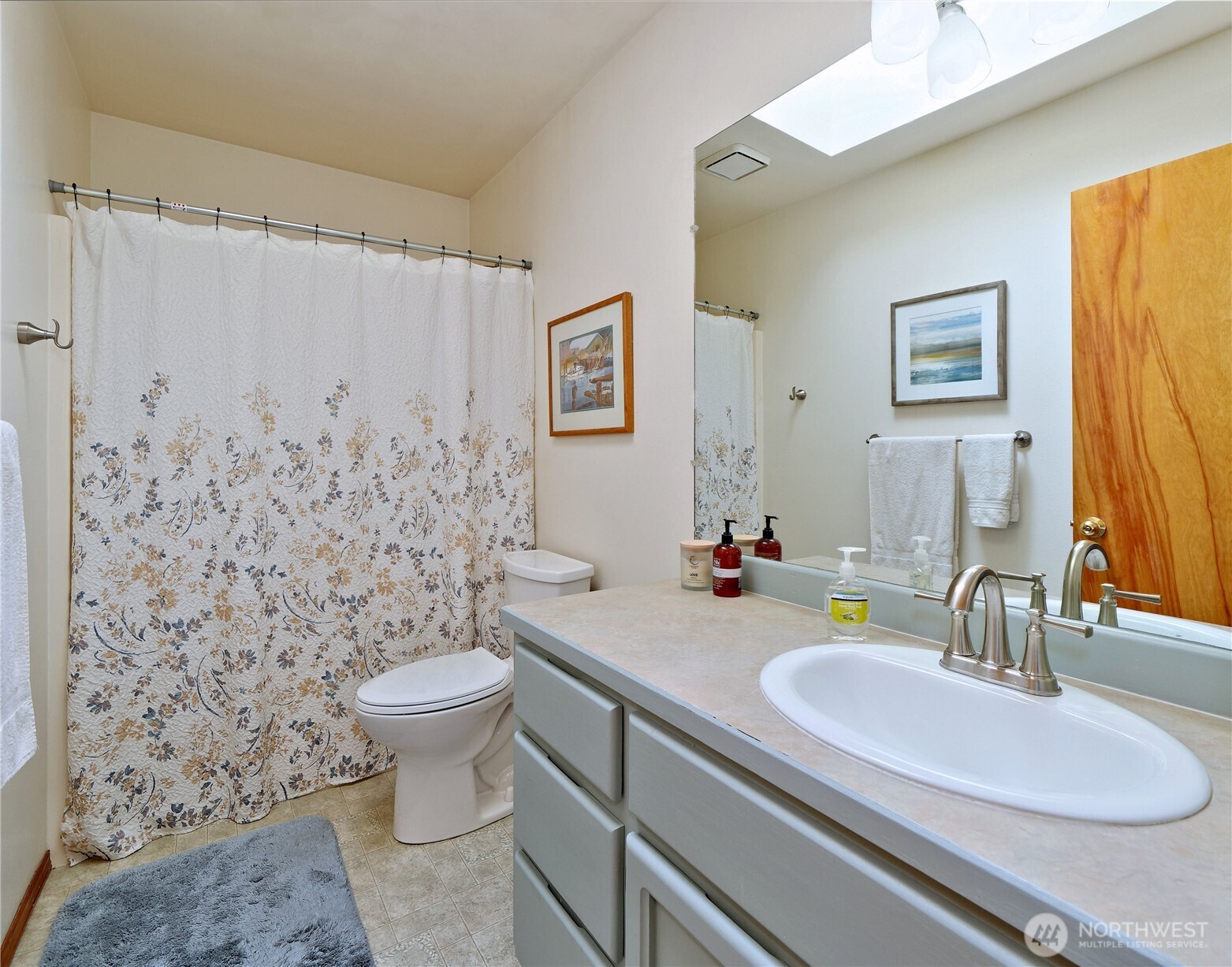 1273 Se Camano Drive Property Photo 18