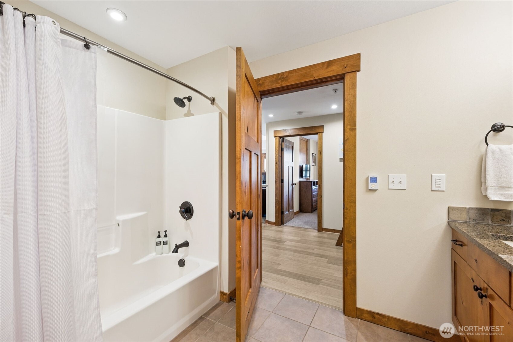 3770 Suncadia Trail 301 Property Photo 15