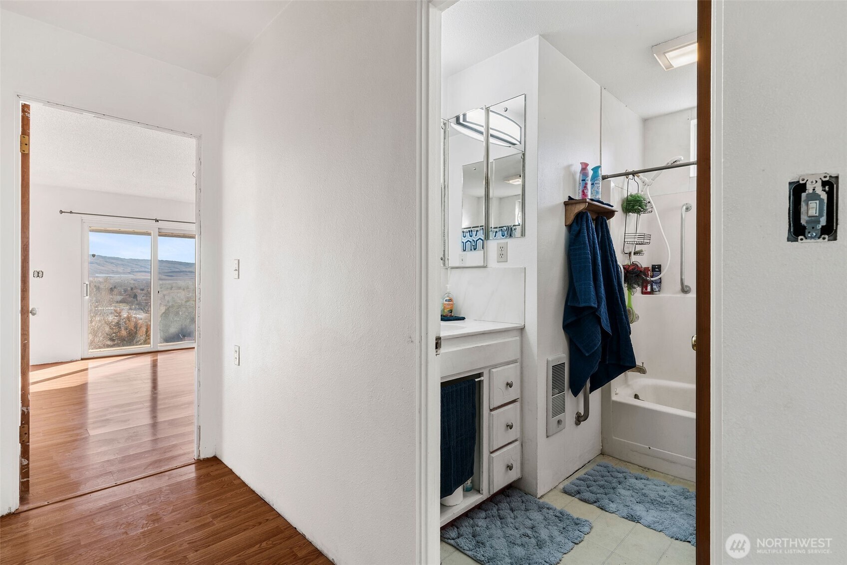 514 N Ash Street Property Photo 22