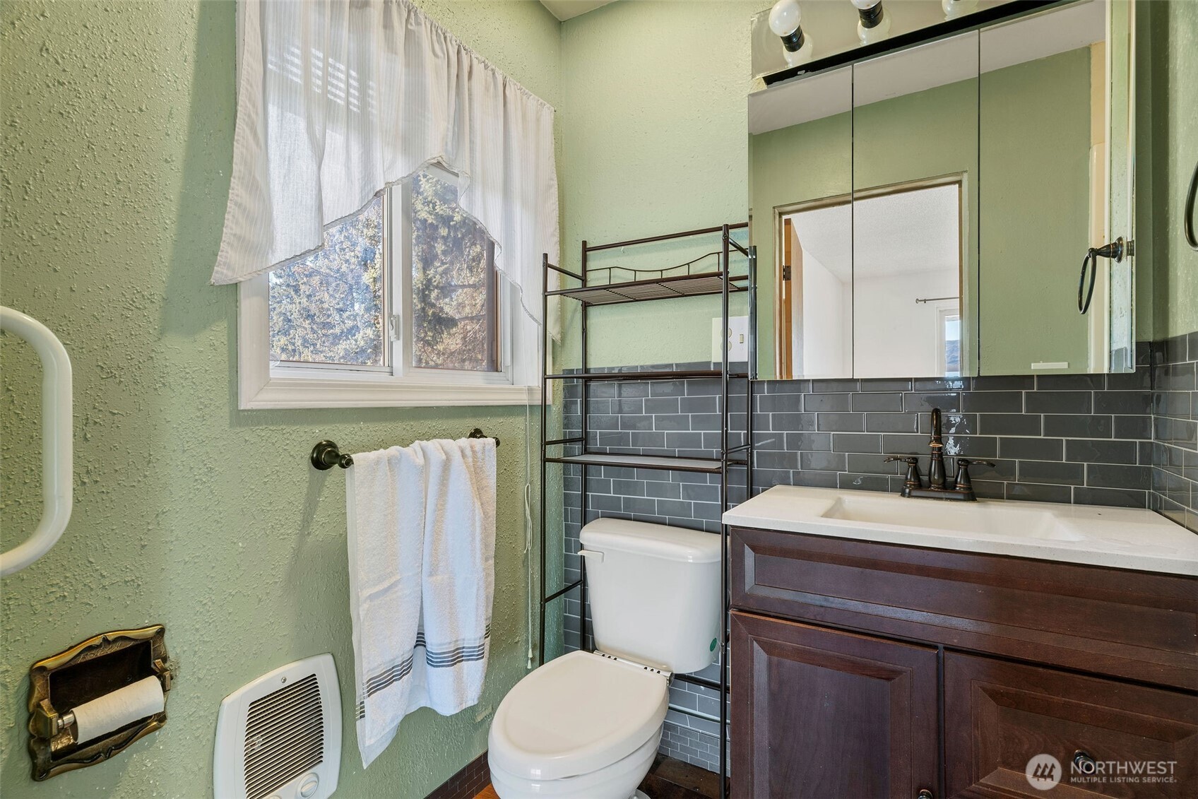514 N Ash Street Property Photo 25